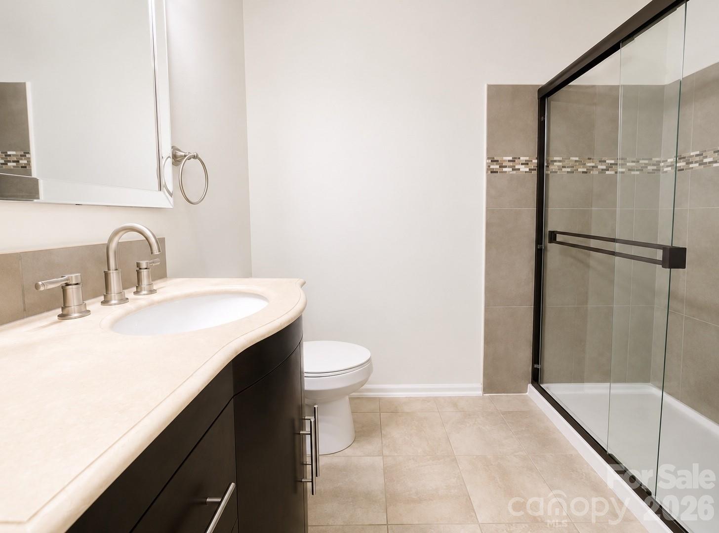 2049 Flushing Court — Charlotte