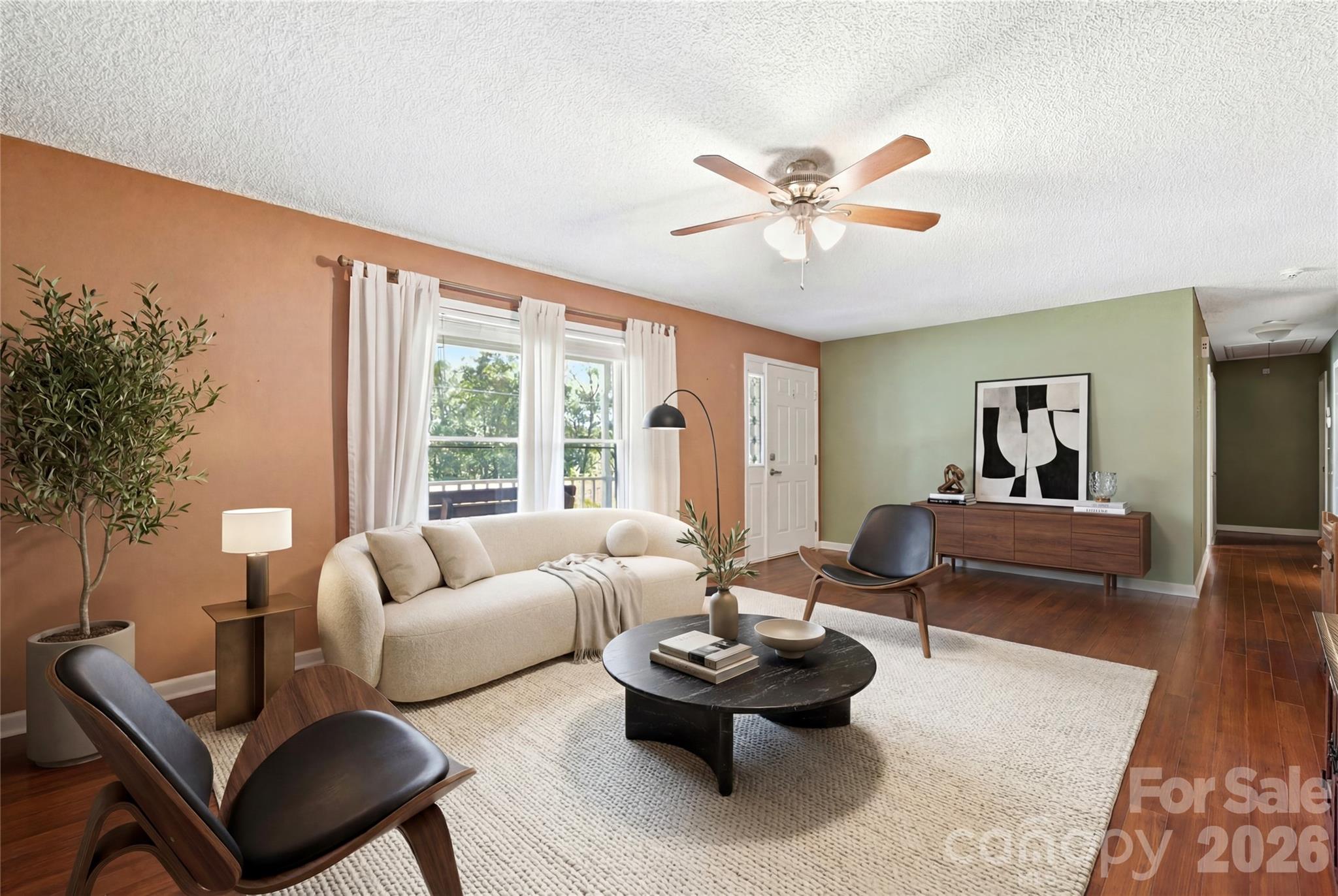 1949 Ridge Road — Clover