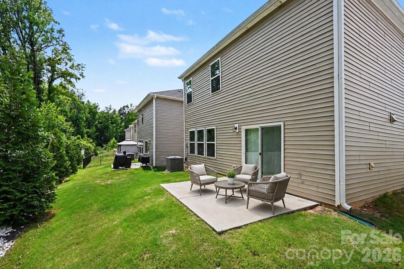 1160 Harland Street — Charlotte