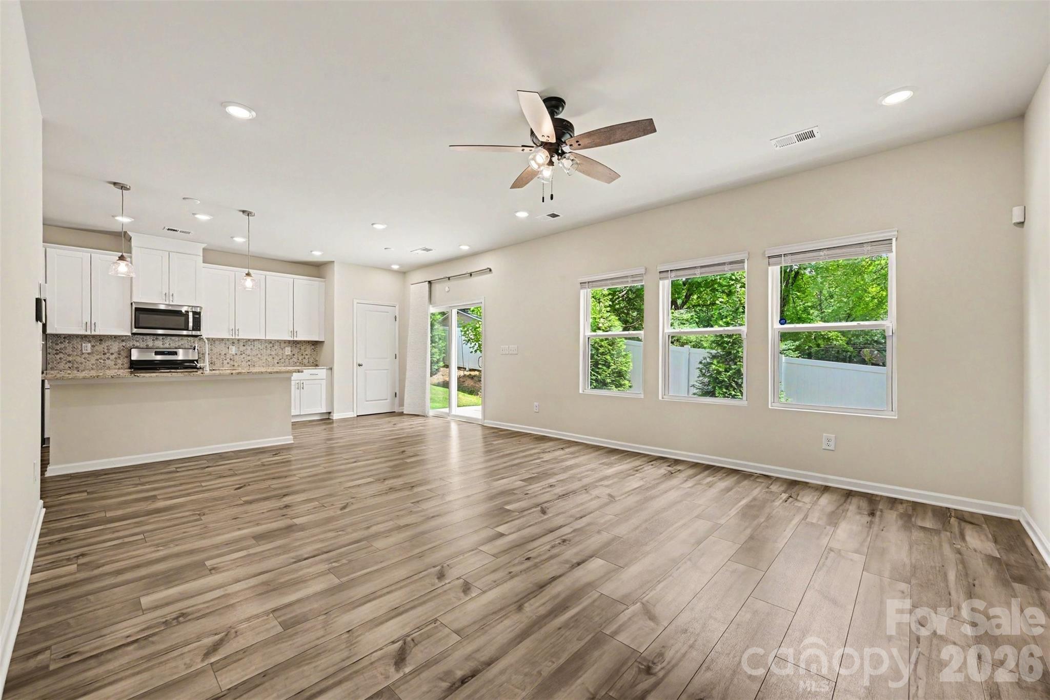 1160 Harland Street — Charlotte