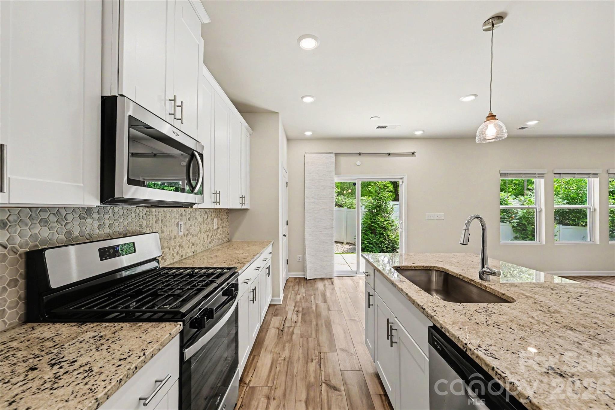 1160 Harland Street — Charlotte