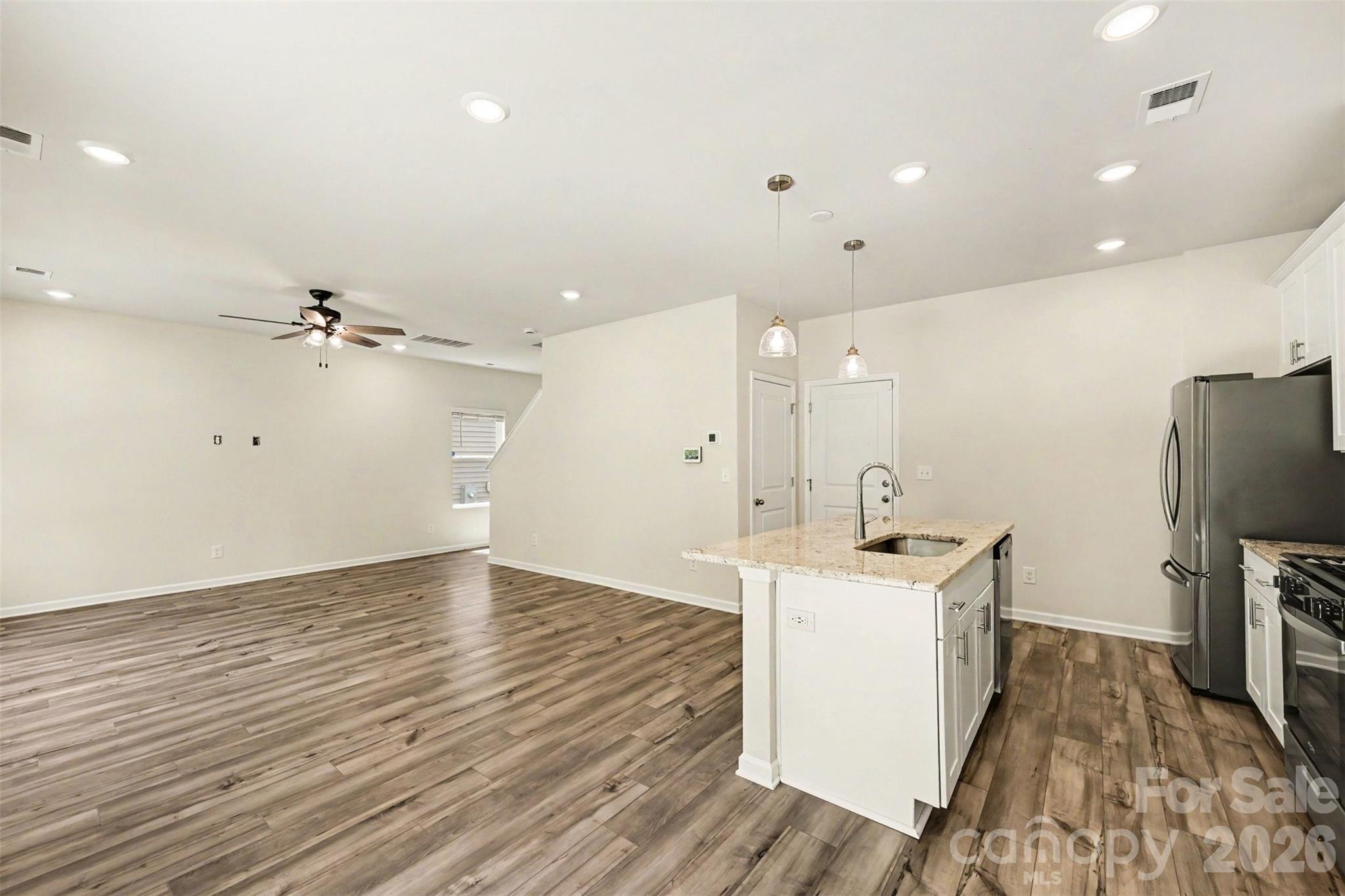 1160 Harland Street — Charlotte