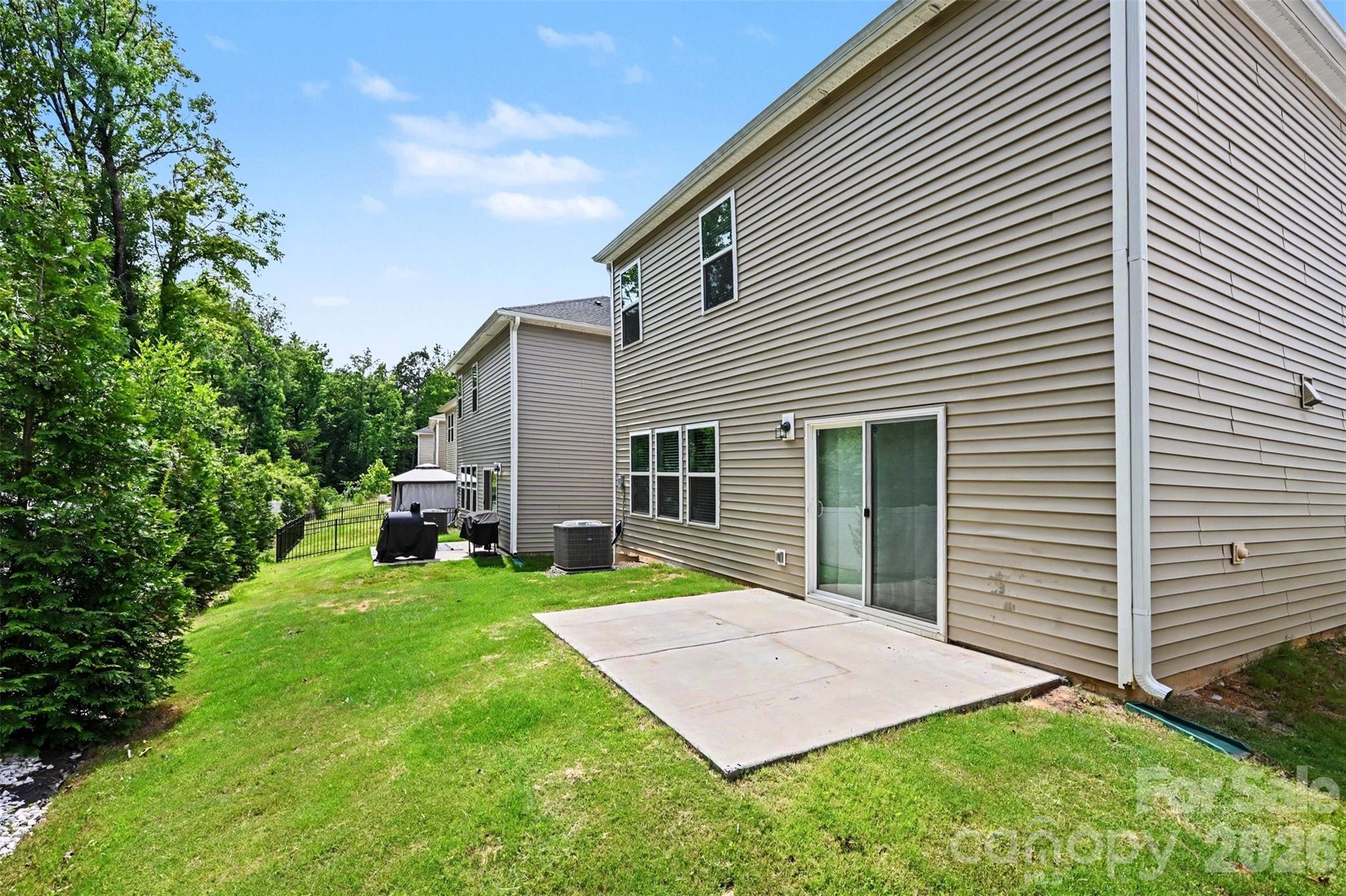 1160 Harland Street — Charlotte