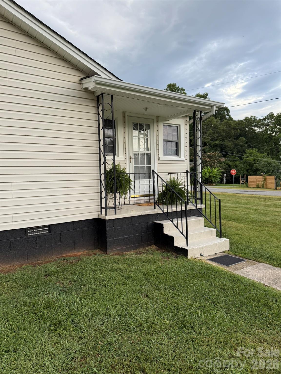 108 Fletcher Street — Morganton