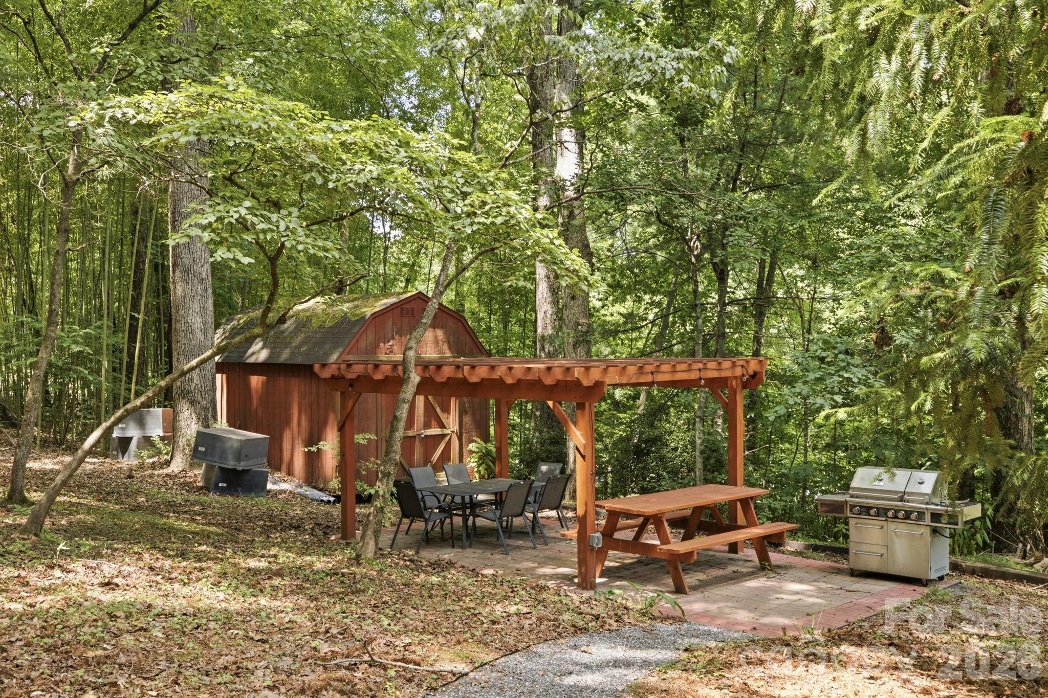 1332 Fairway Drive — Newton
