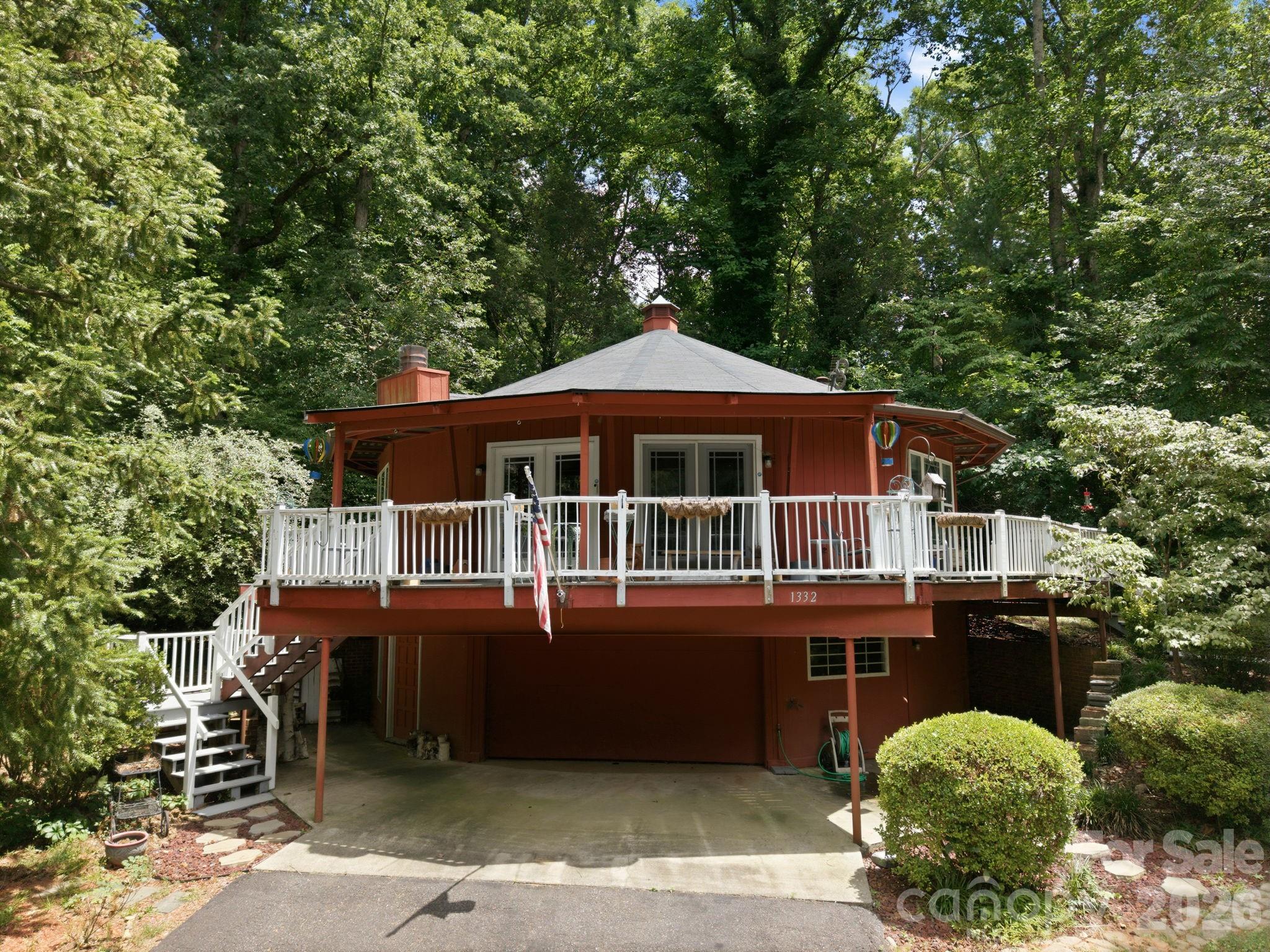 1332 Fairway Drive — Newton