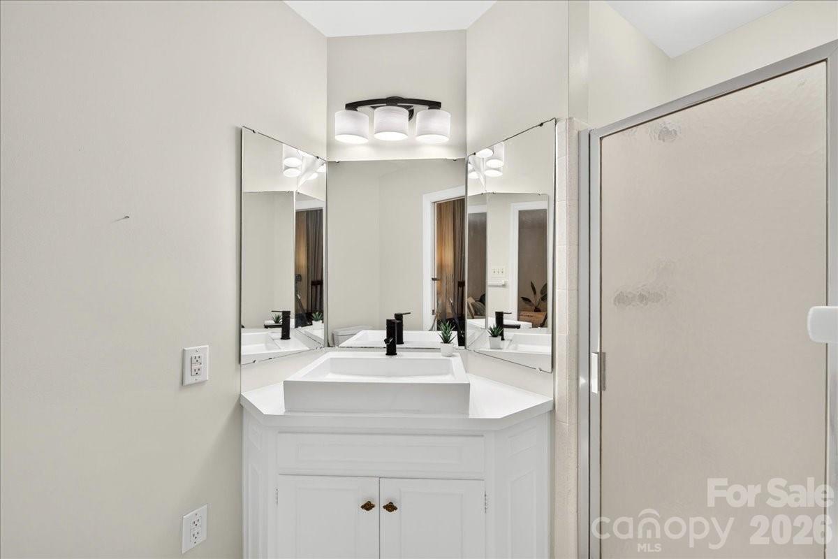 3519 Mill Pond Road — Charlotte