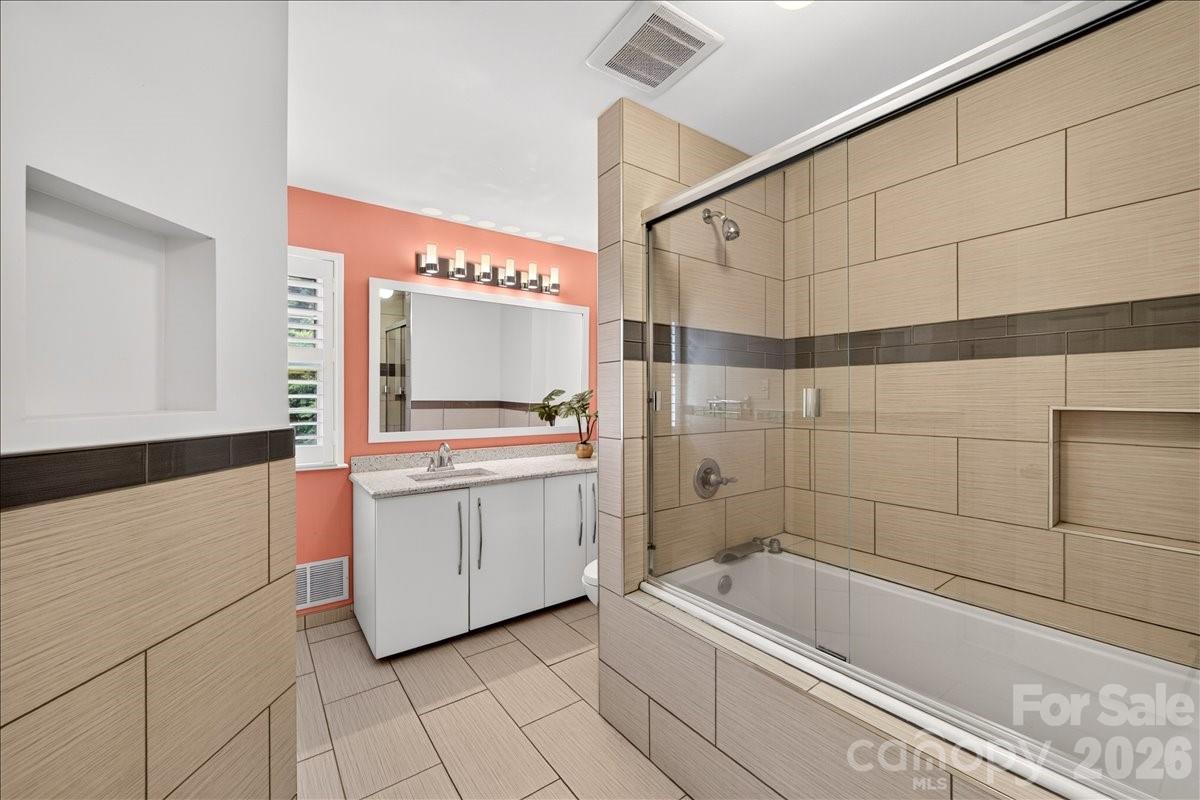 3519 Mill Pond Road — Charlotte