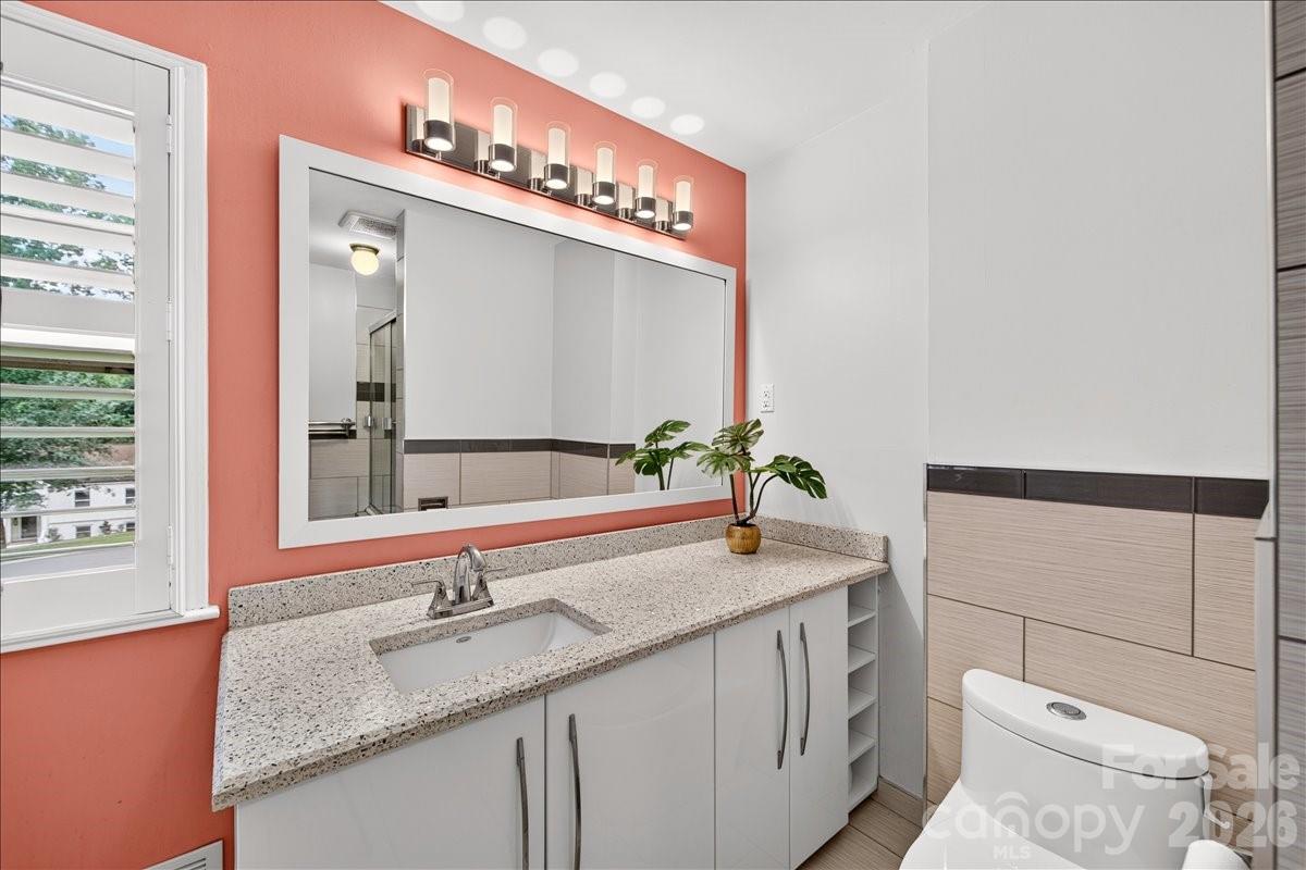 3519 Mill Pond Road — Charlotte