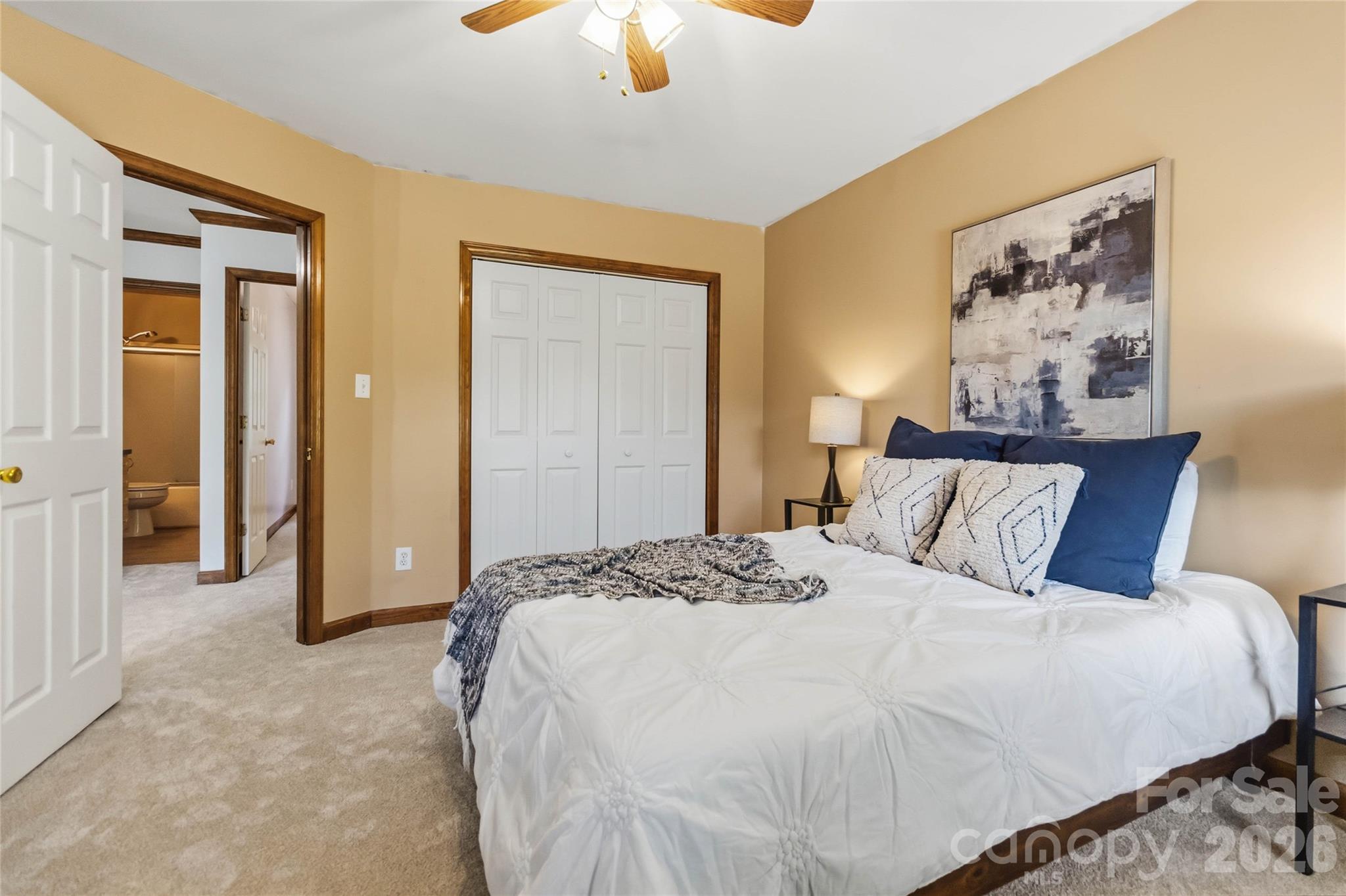 6933 Albaneen Court — Charlotte