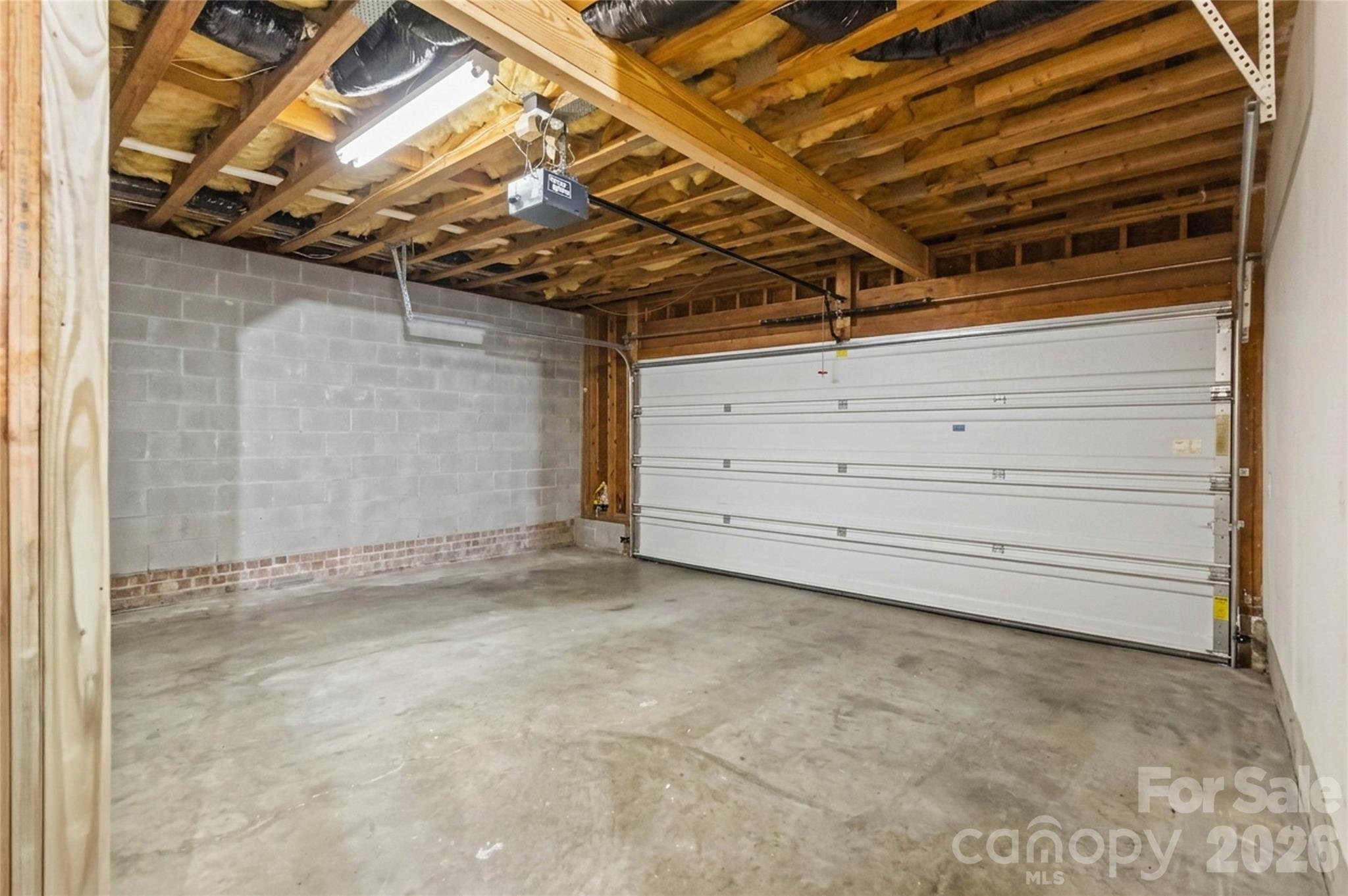 6933 Albaneen Court — Charlotte