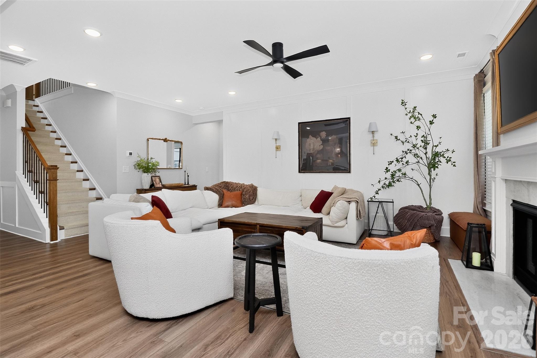 17222 Monocacy Boulevard — Huntersville