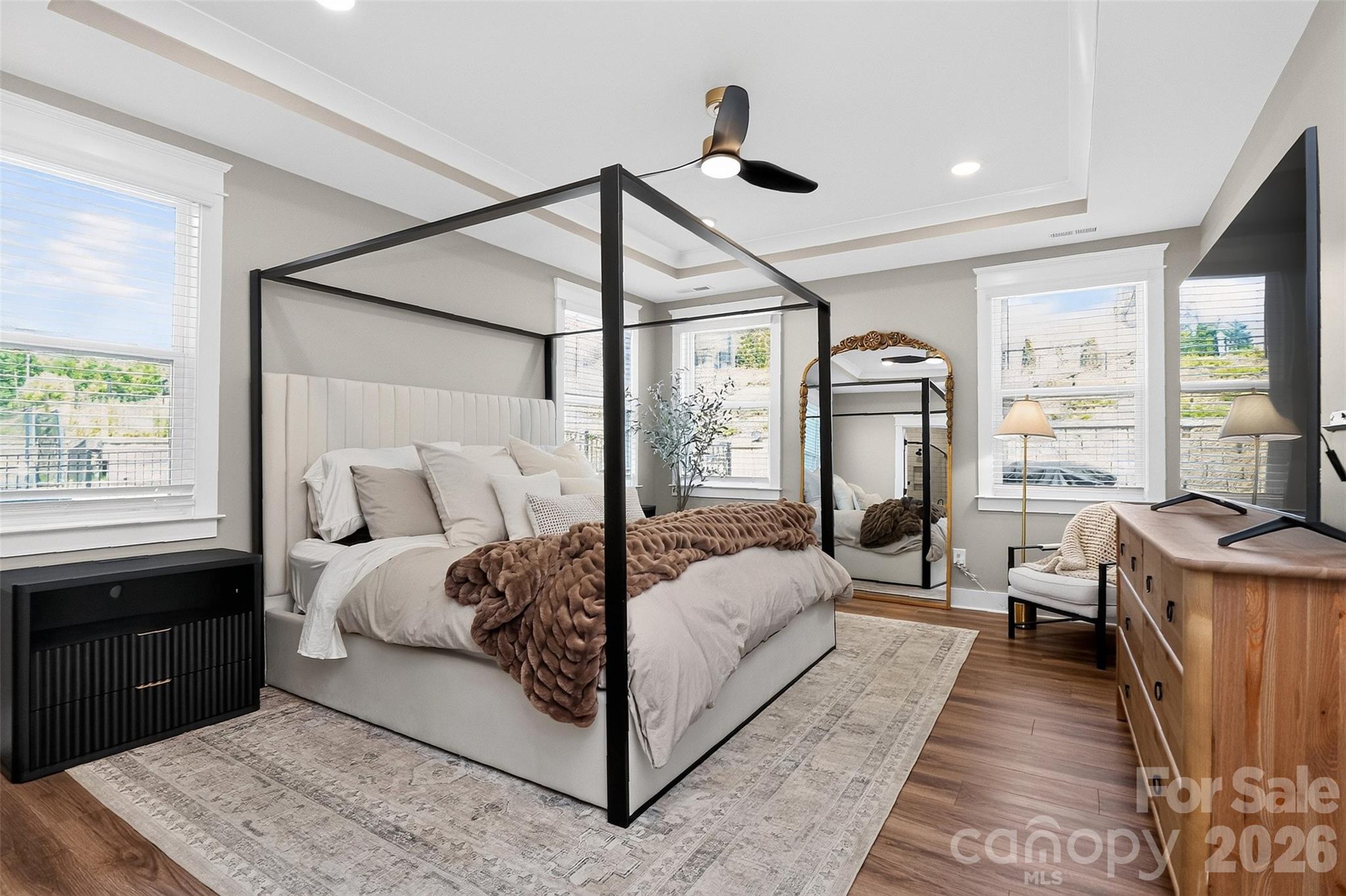 17222 Monocacy Boulevard — Huntersville