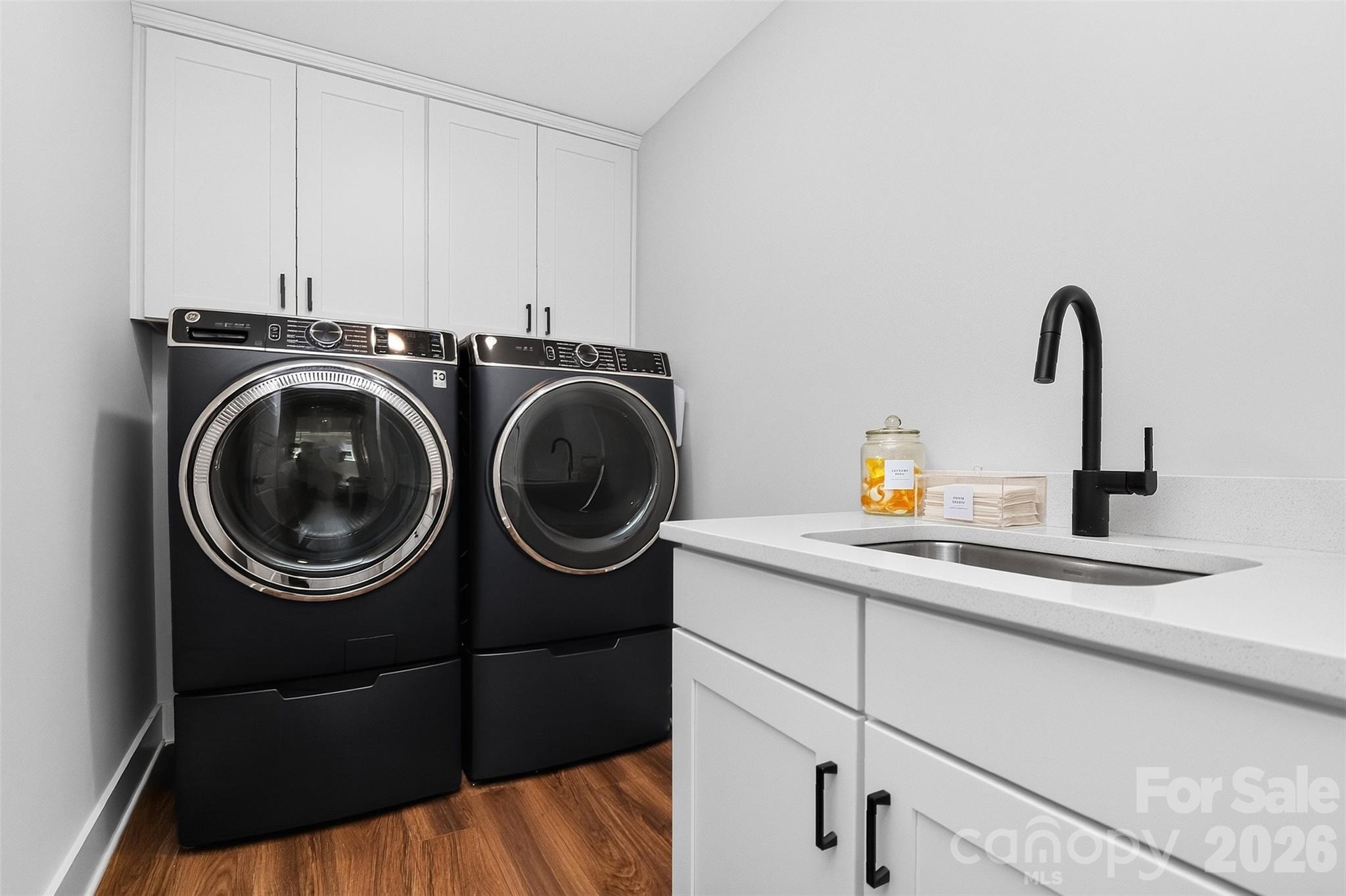 17222 Monocacy Boulevard — Huntersville