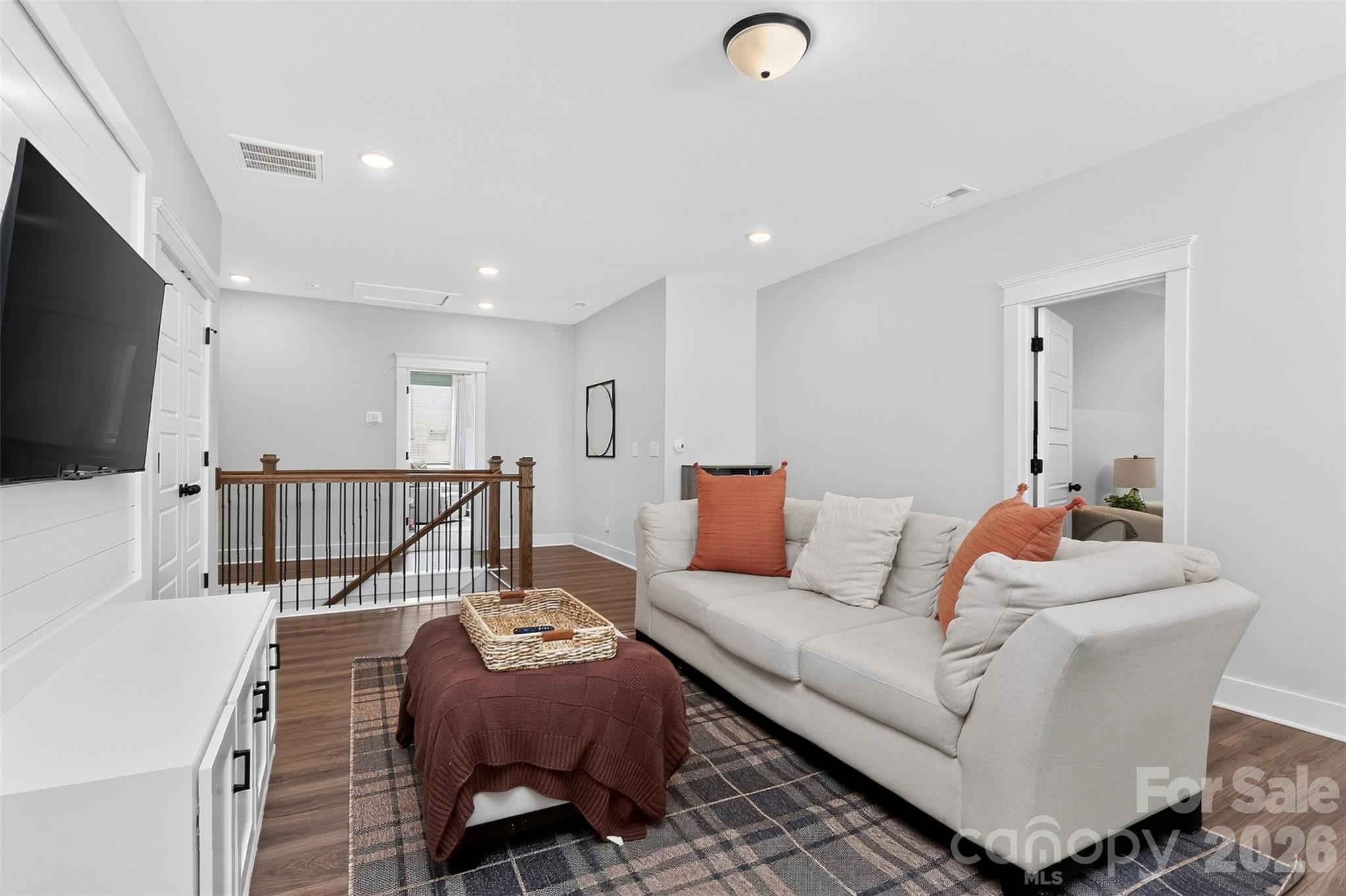 17222 Monocacy Boulevard — Huntersville