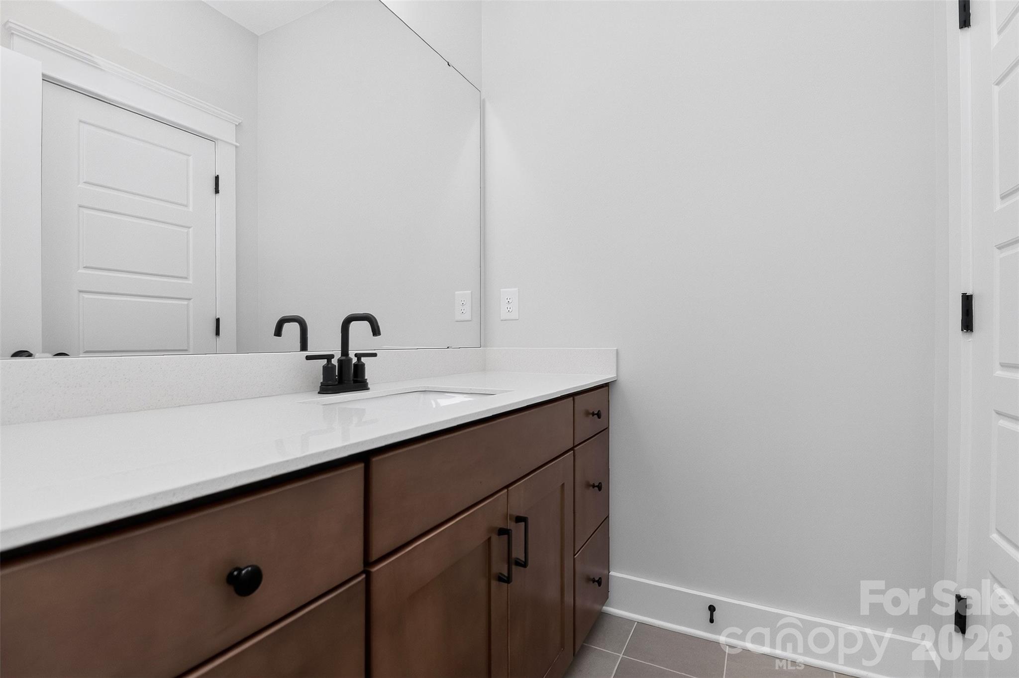 17222 Monocacy Boulevard — Huntersville