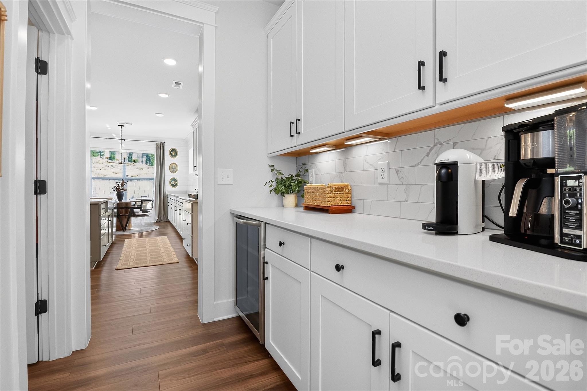 17222 Monocacy Boulevard — Huntersville