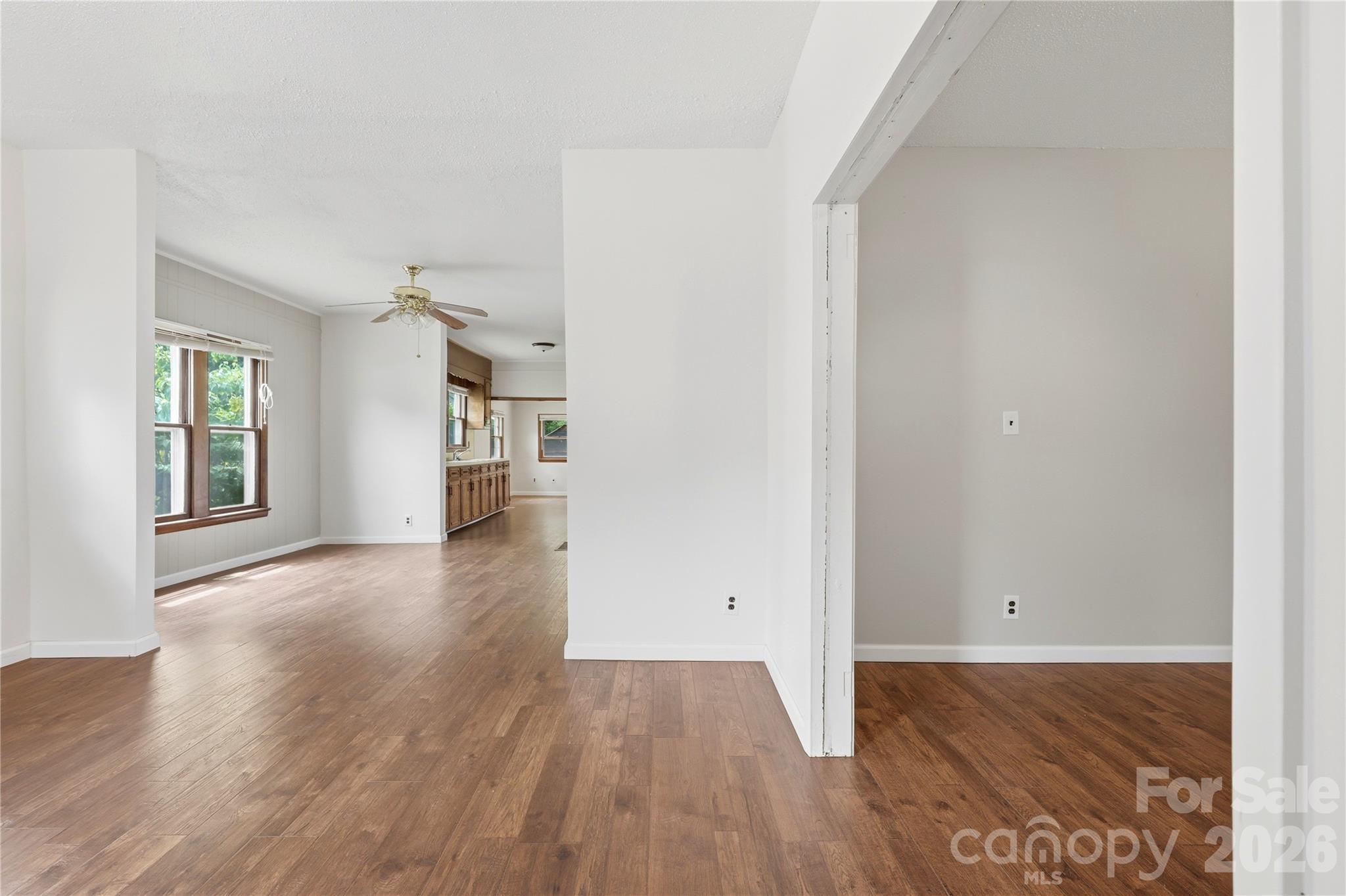 1013 7th Street NE — Hickory