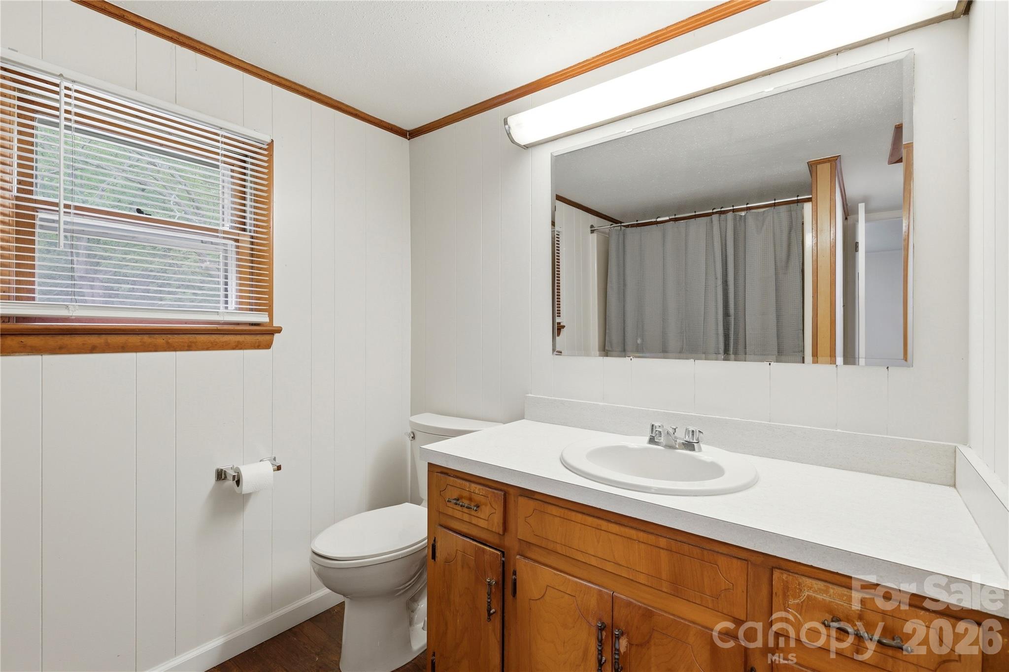 1013 7th Street NE — Hickory