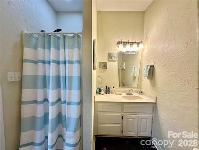 1093 Fairfield Drive — Gastonia