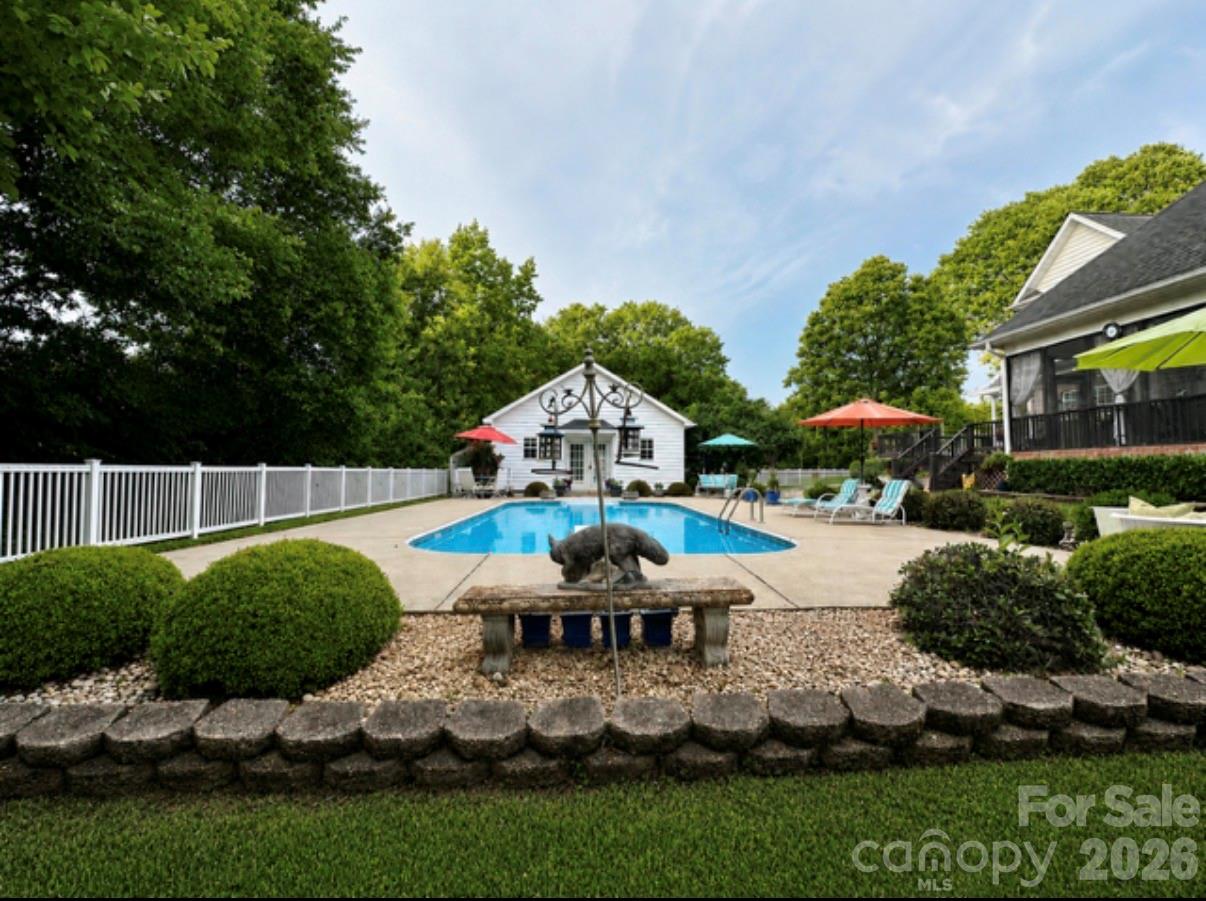 1093 Fairfield Drive — Gastonia
