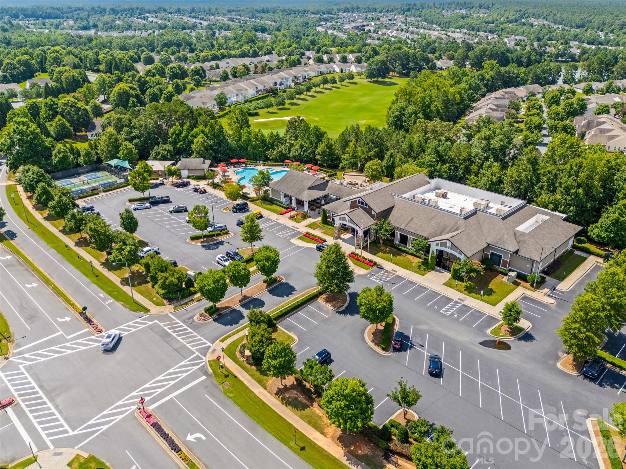 27071 Sanderling Court — Fort Mill