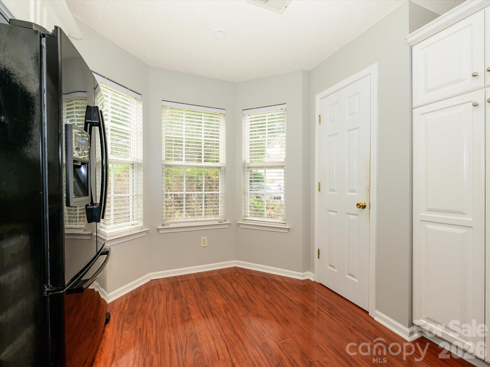 4821 Renfrew Drive — Concord