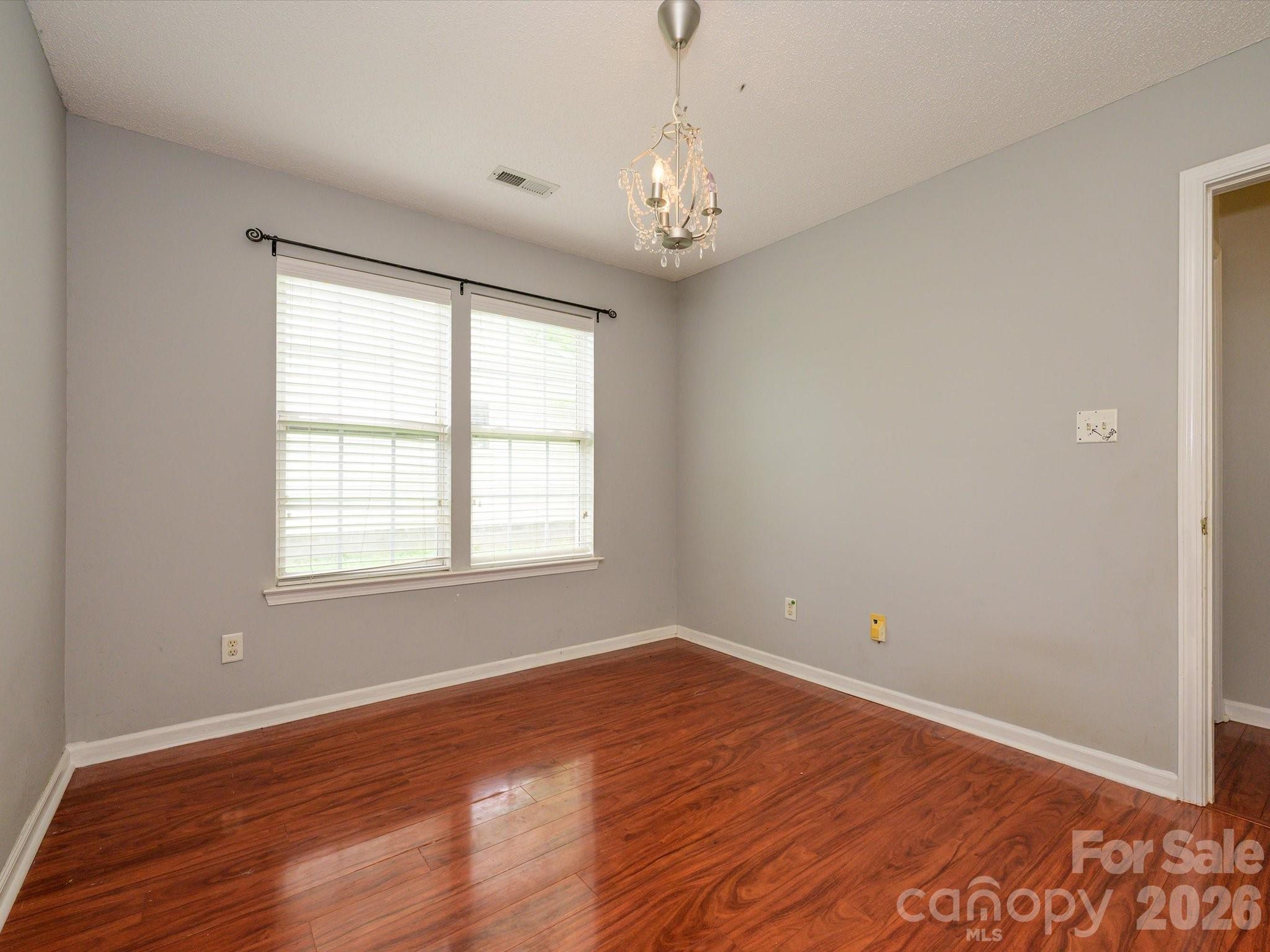4821 Renfrew Drive — Concord