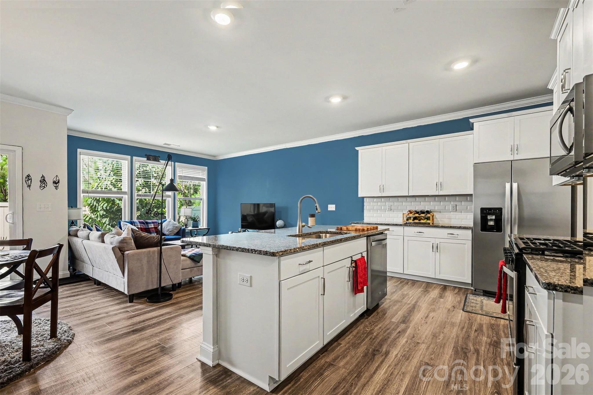 315 Bulrush Road — Clover