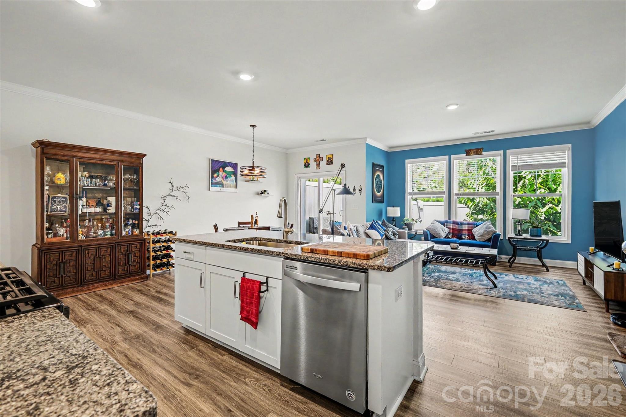 315 Bulrush Road — Clover