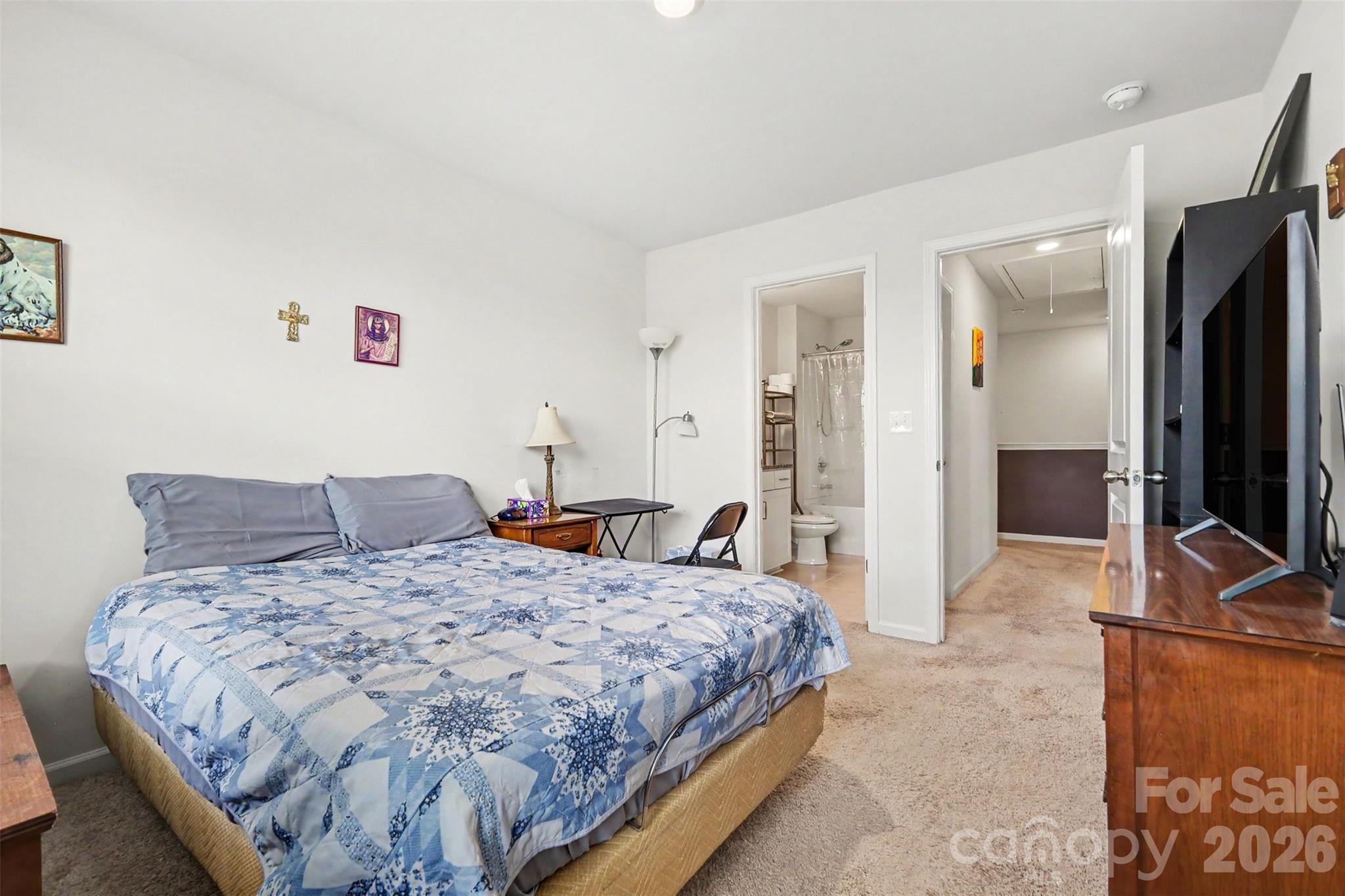 315 Bulrush Road — Clover