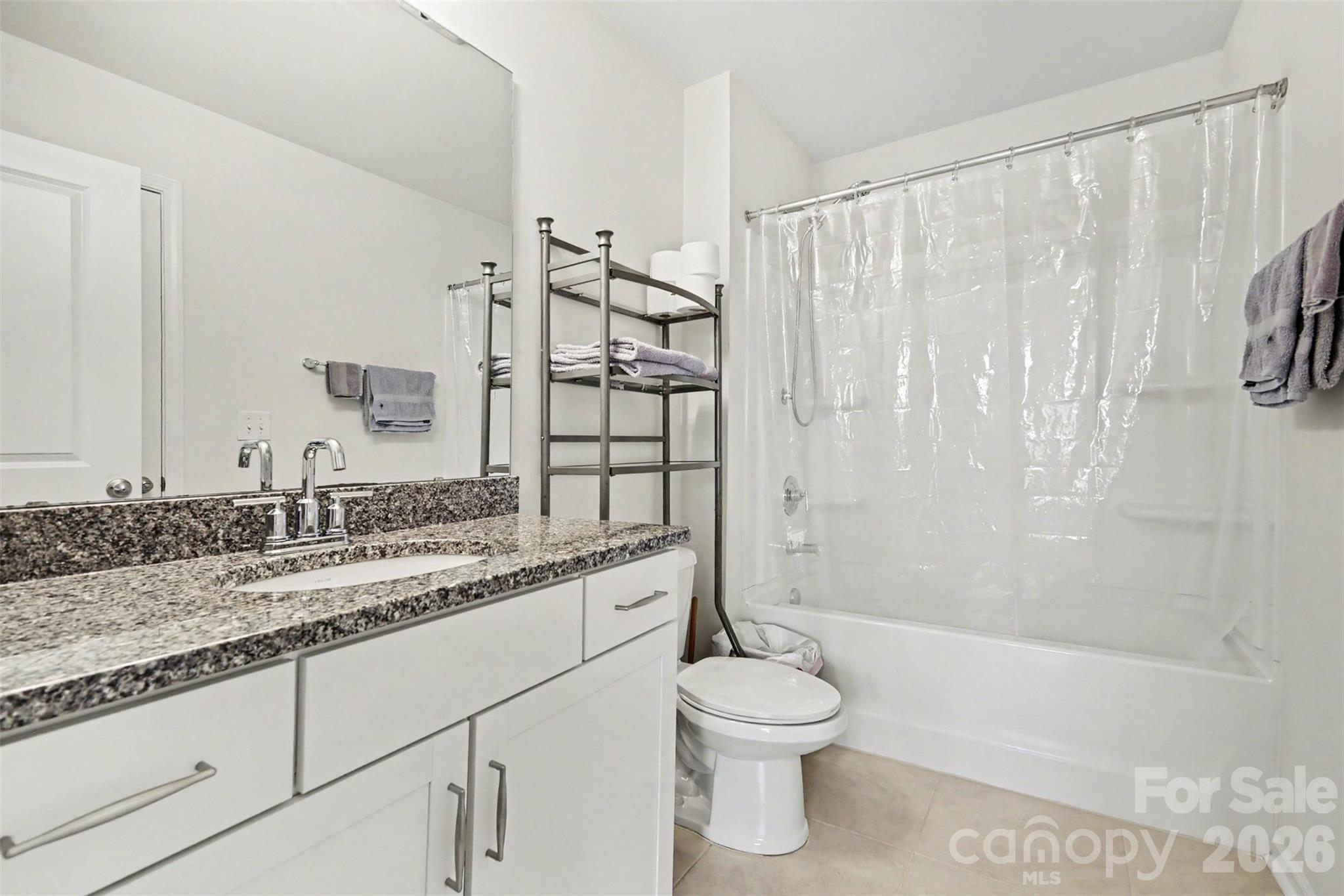 315 Bulrush Road — Clover