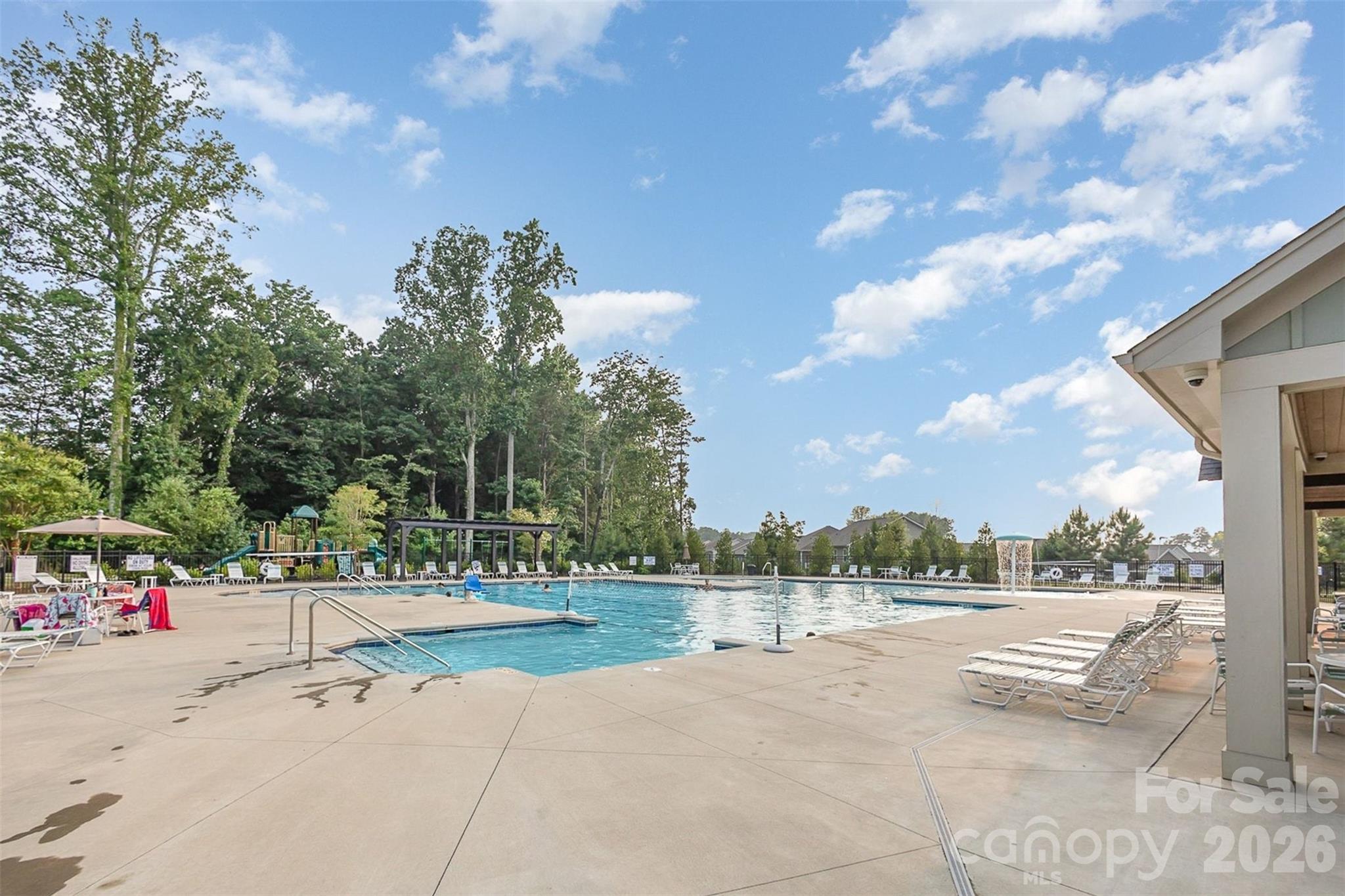315 Bulrush Road — Clover