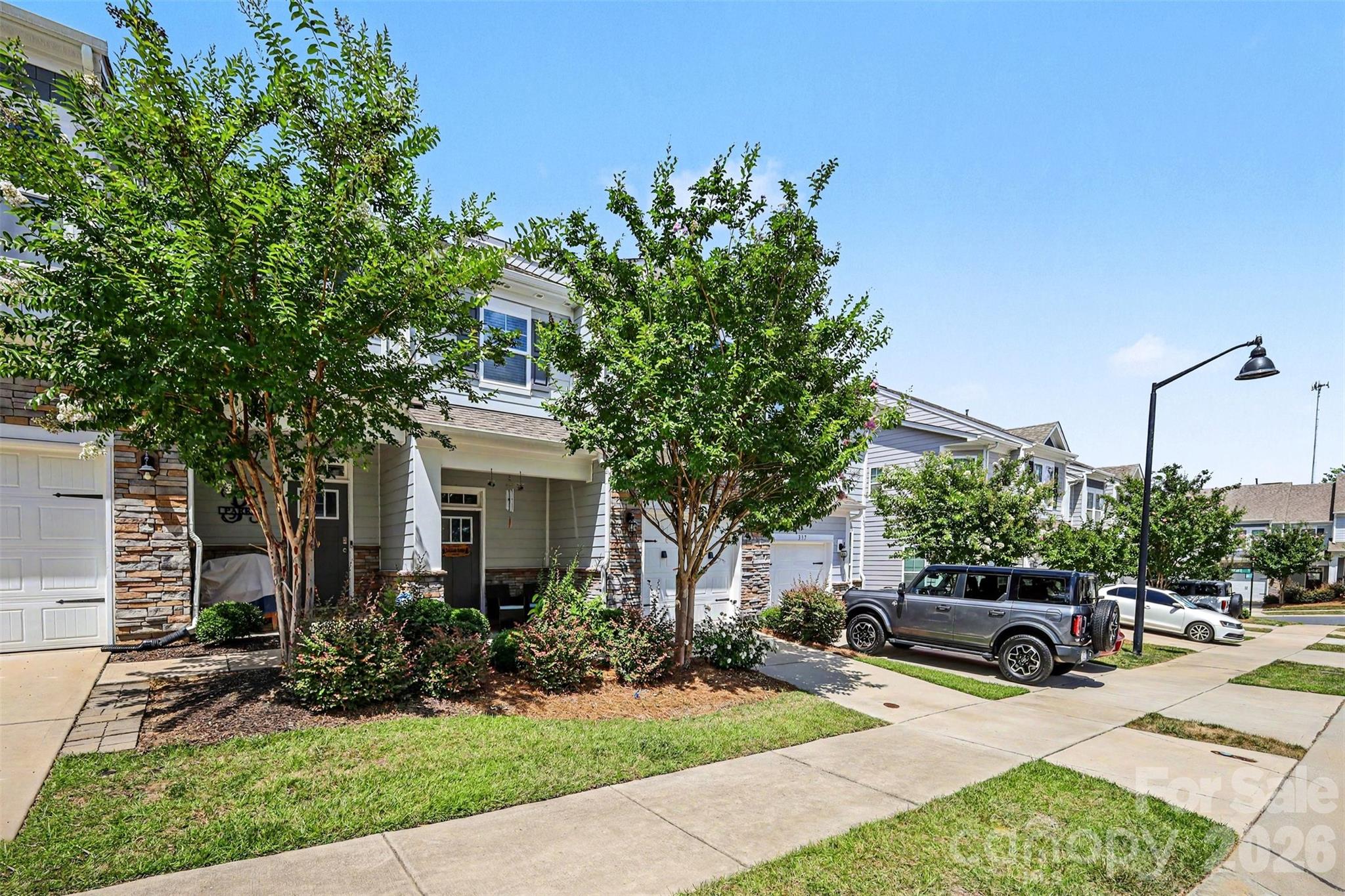 315 Bulrush Road — Clover