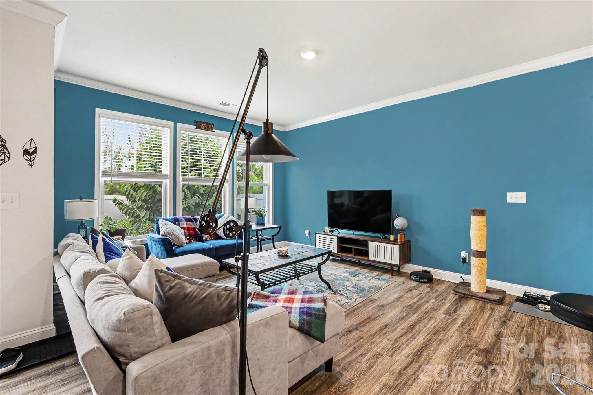 315 Bulrush Road — Clover