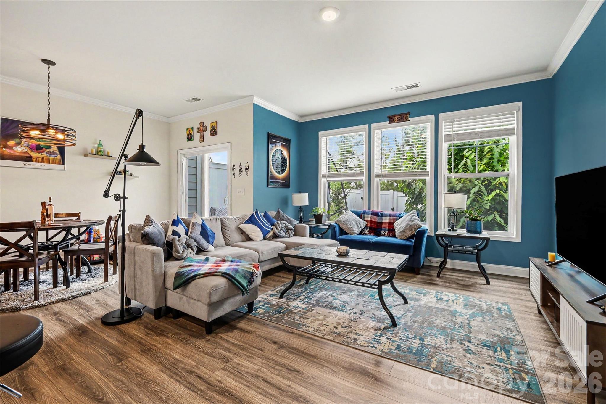 315 Bulrush Road — Clover