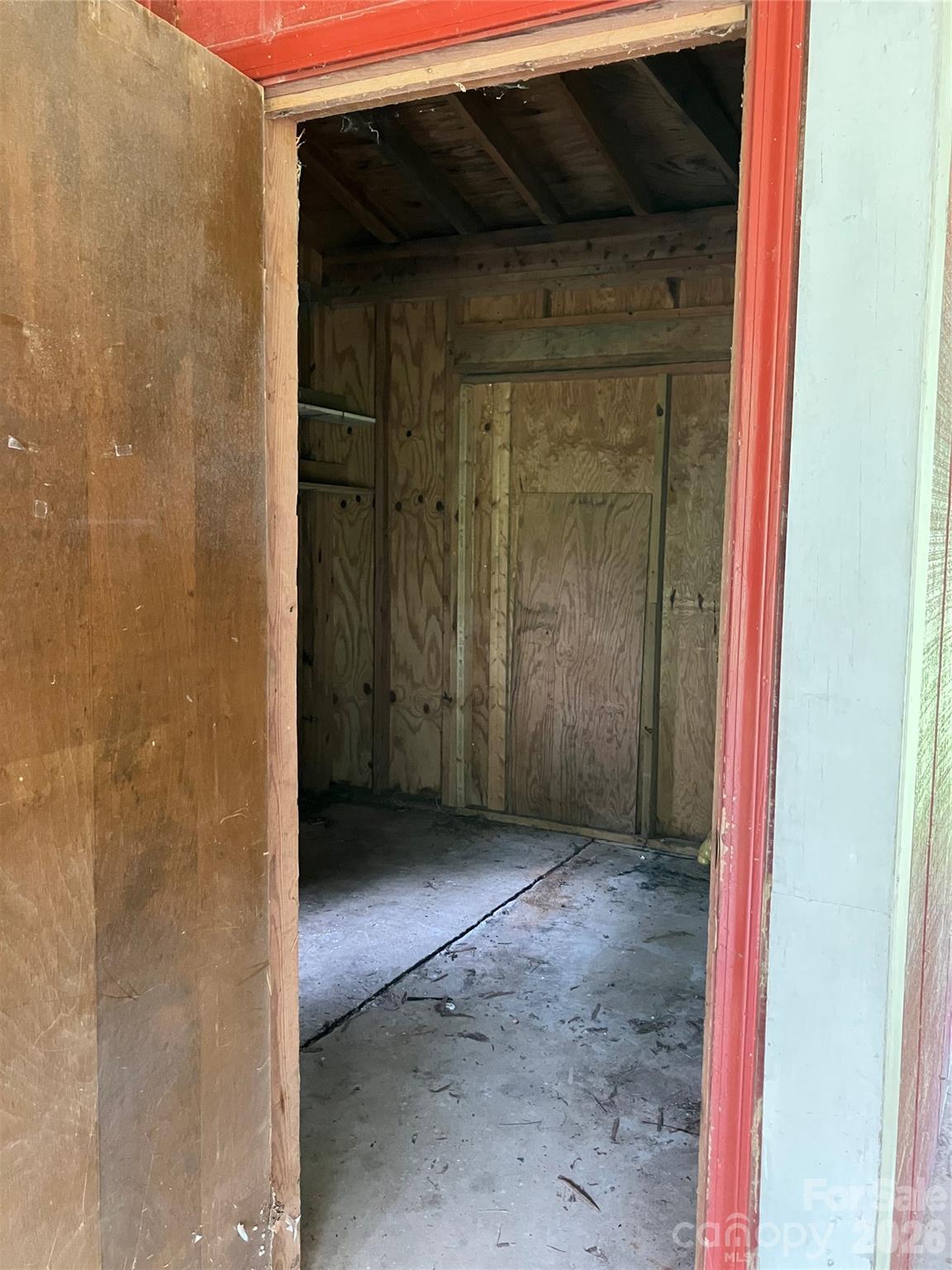 10663 Island Creek Road — Stanfield