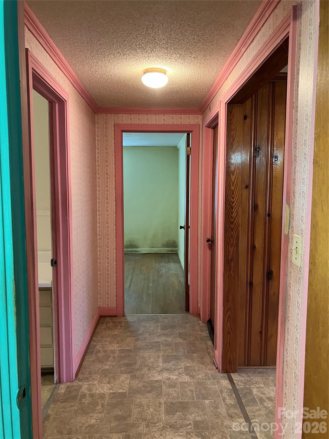 10663 Island Creek Road — Stanfield