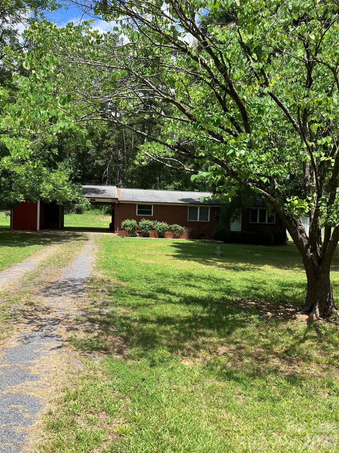 10663 Island Creek Road — Stanfield