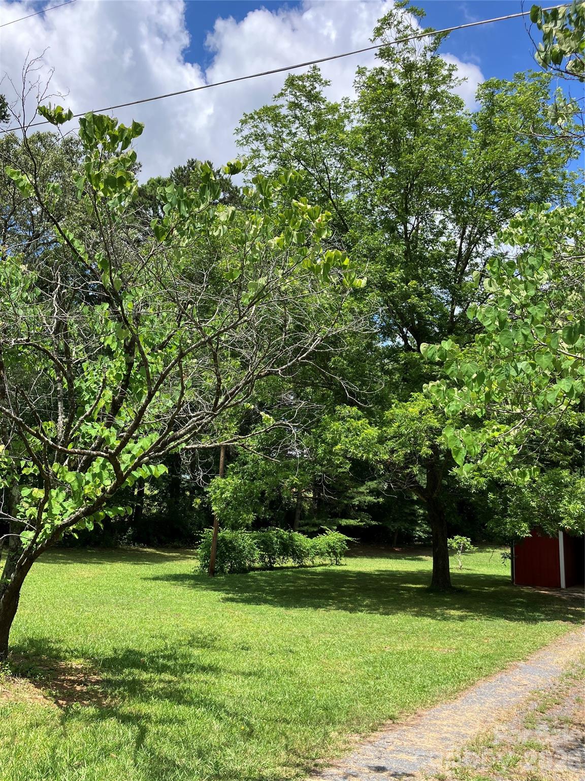 10663 Island Creek Road — Stanfield