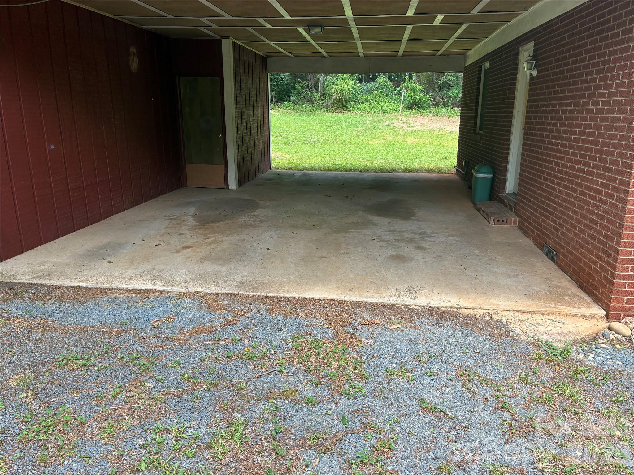 10663 Island Creek Road — Stanfield
