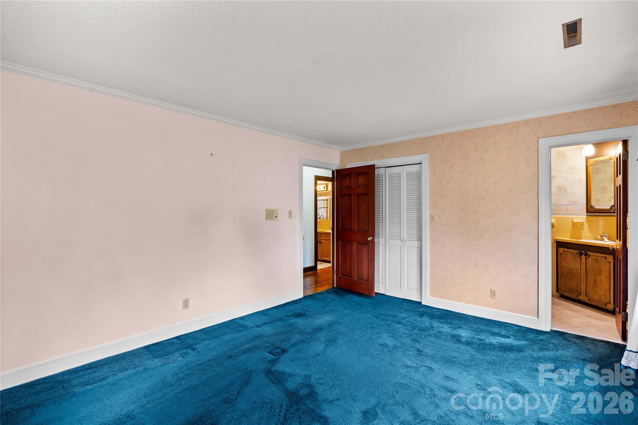 117 Fonda Road — Statesville