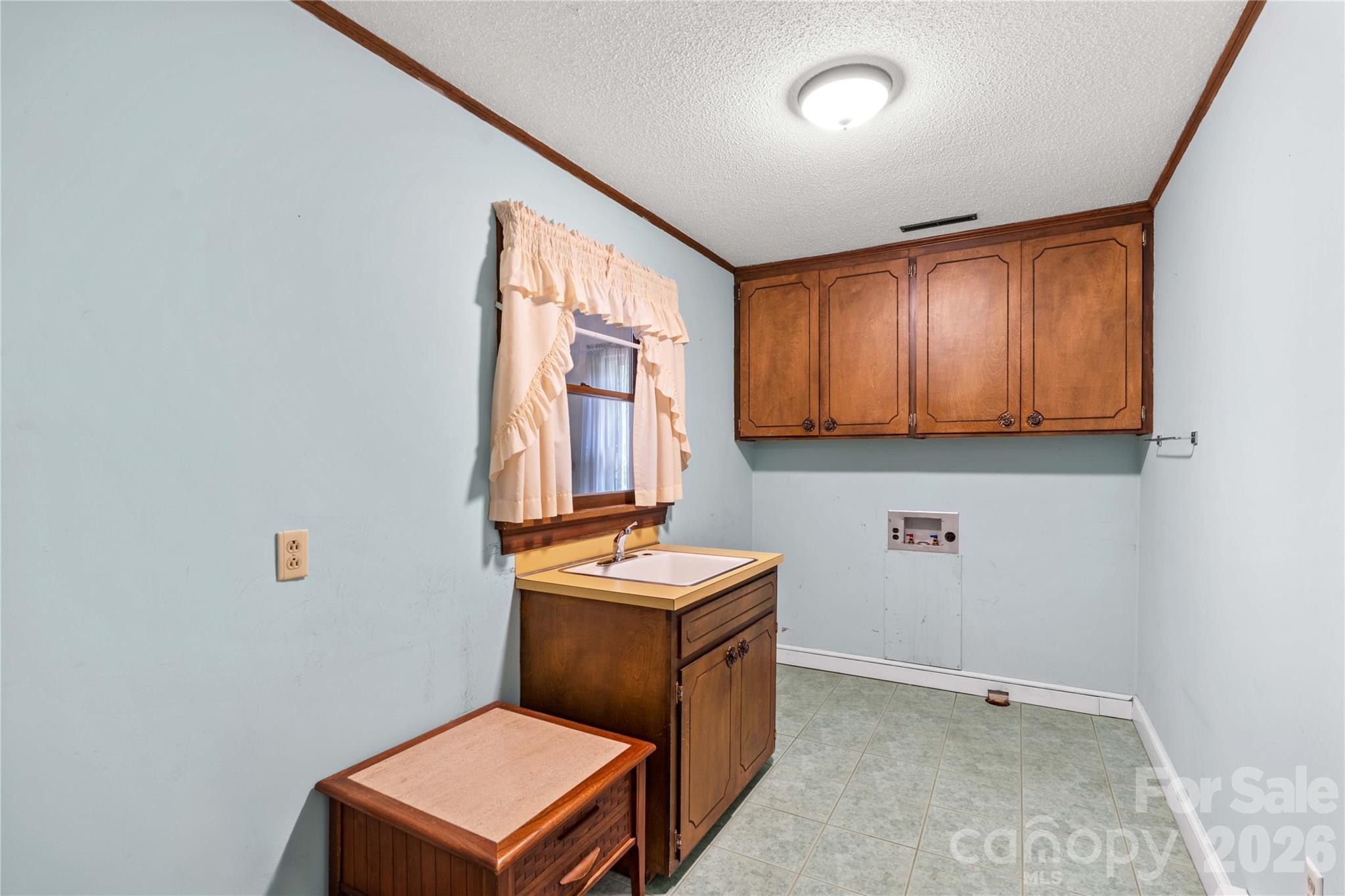 117 Fonda Road — Statesville