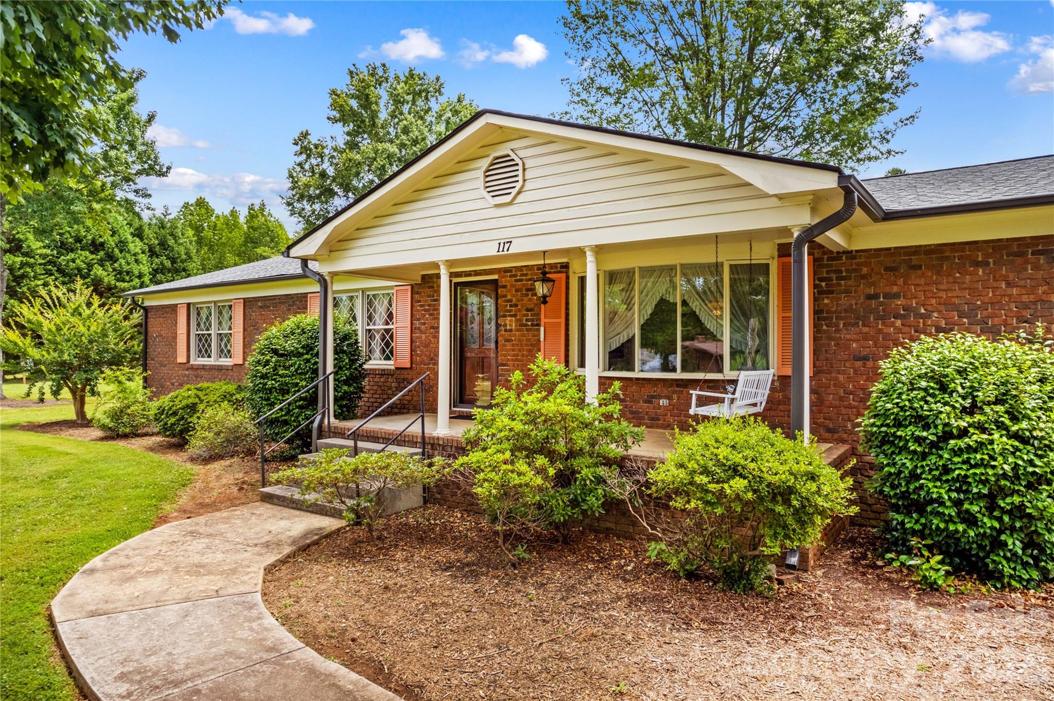 117 Fonda Road — Statesville