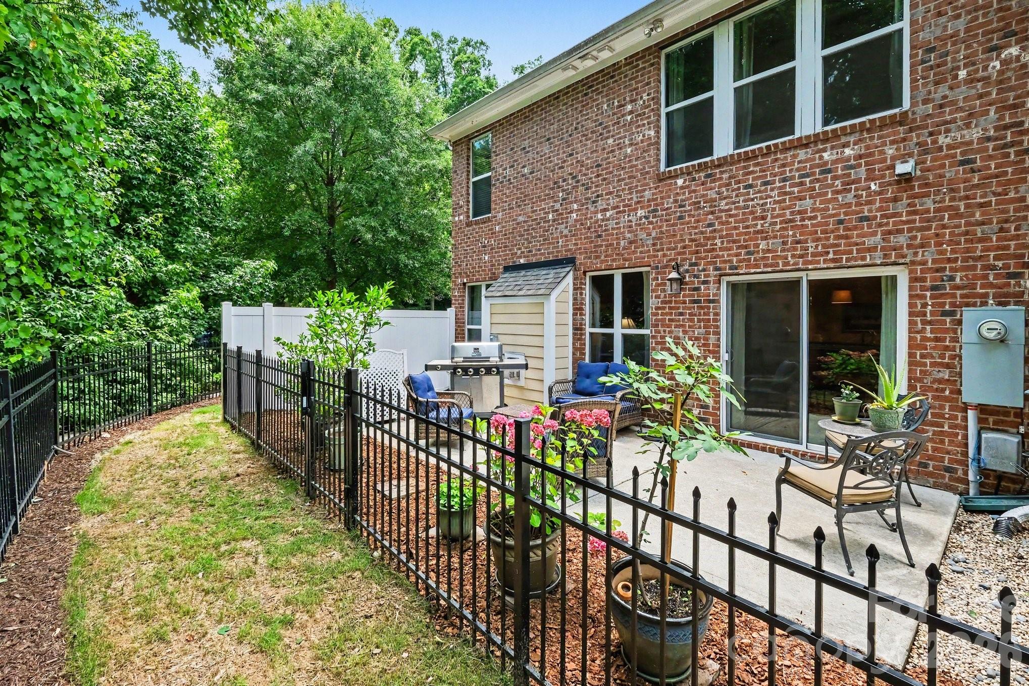 16247 Annahill Court — Charlotte