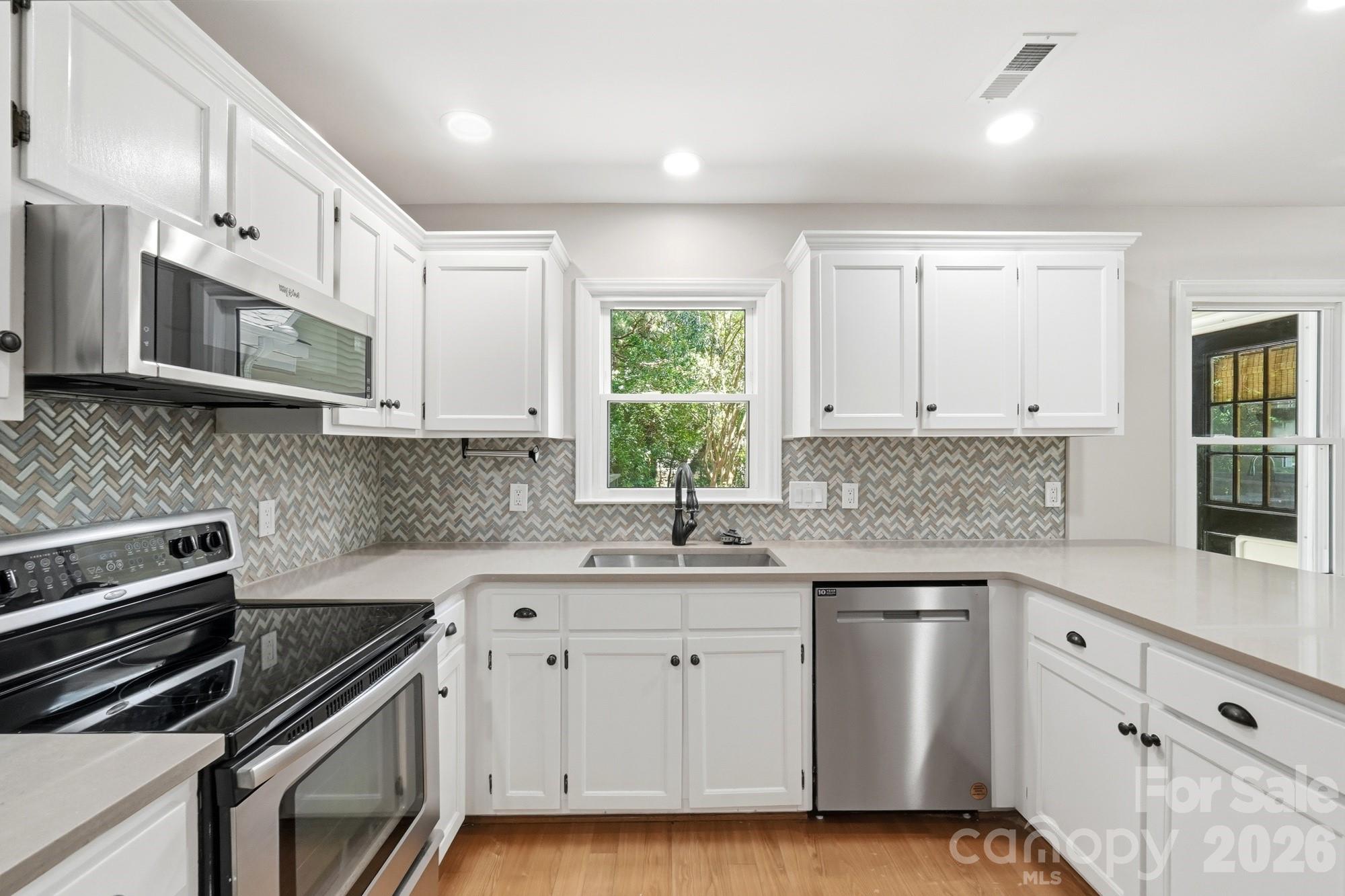 2106 Caleo Circle — Charlotte