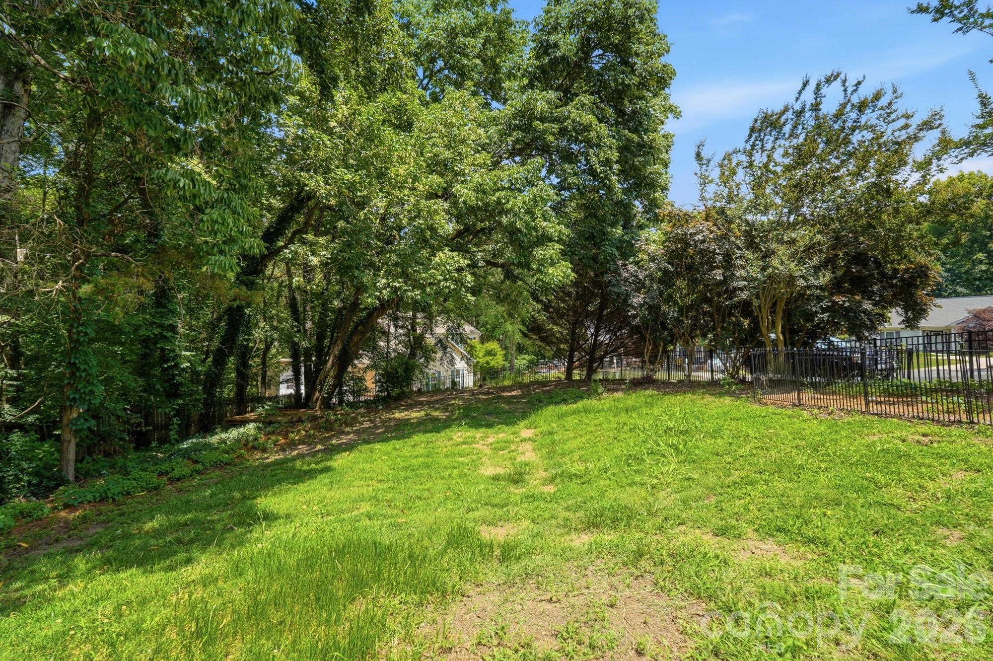 2106 Caleo Circle — Charlotte