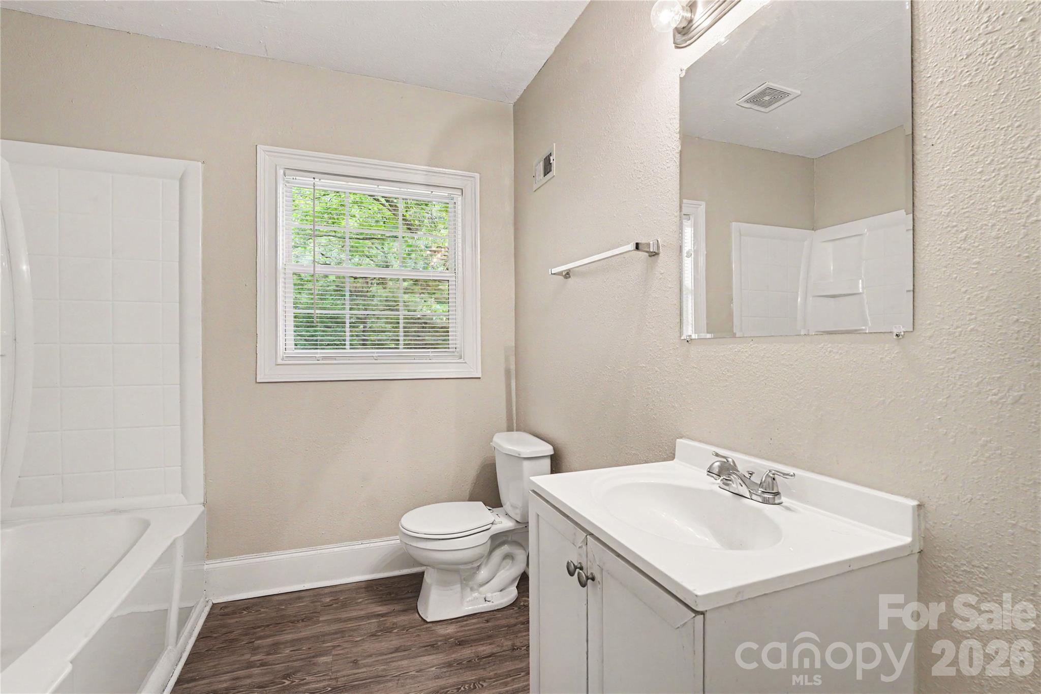 6931 Robinson Church Road — Charlotte