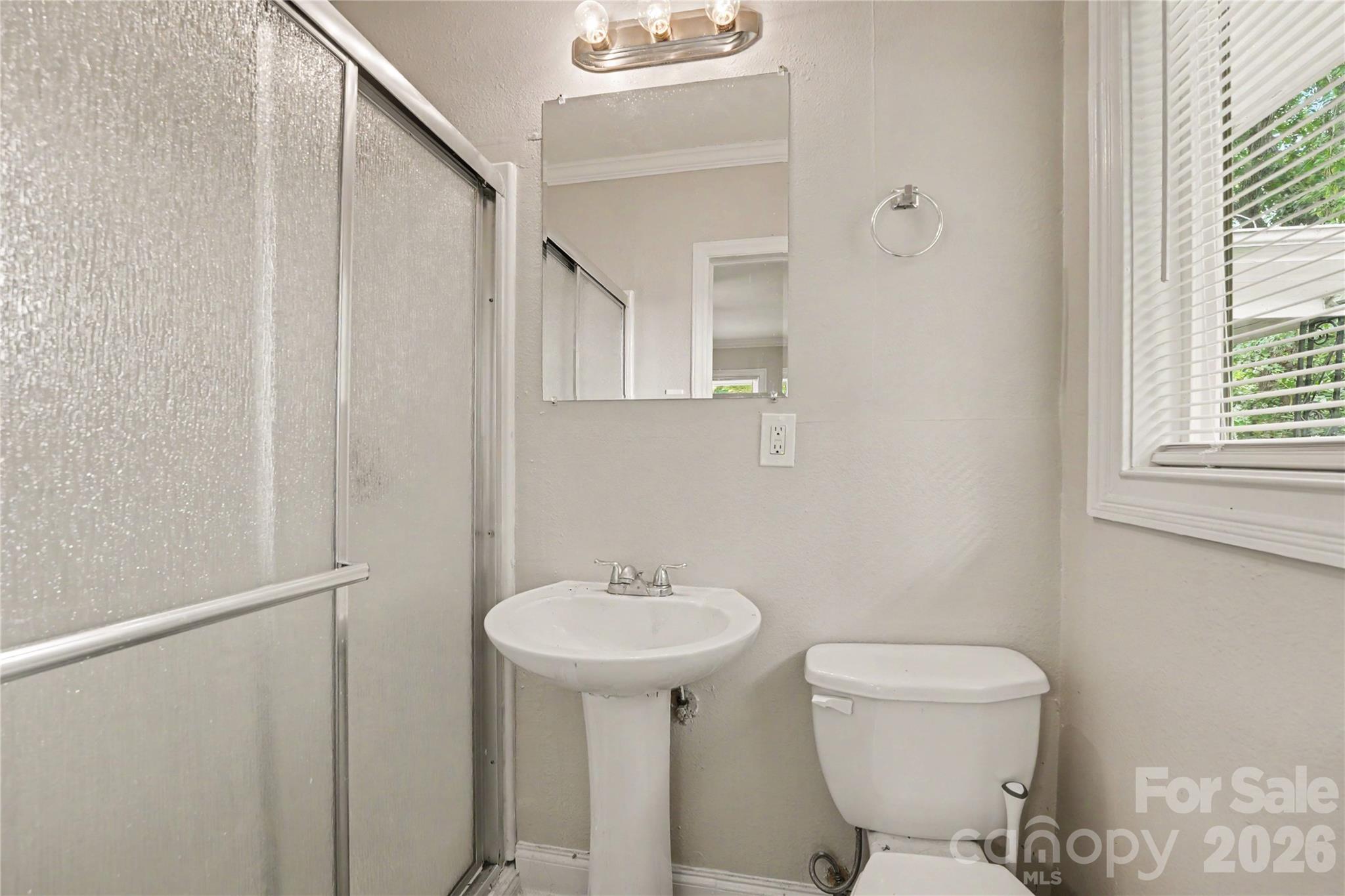 6931 Robinson Church Road — Charlotte