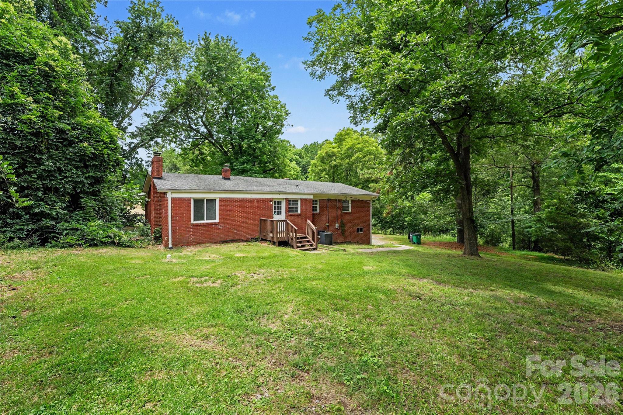 6931 Robinson Church Road — Charlotte